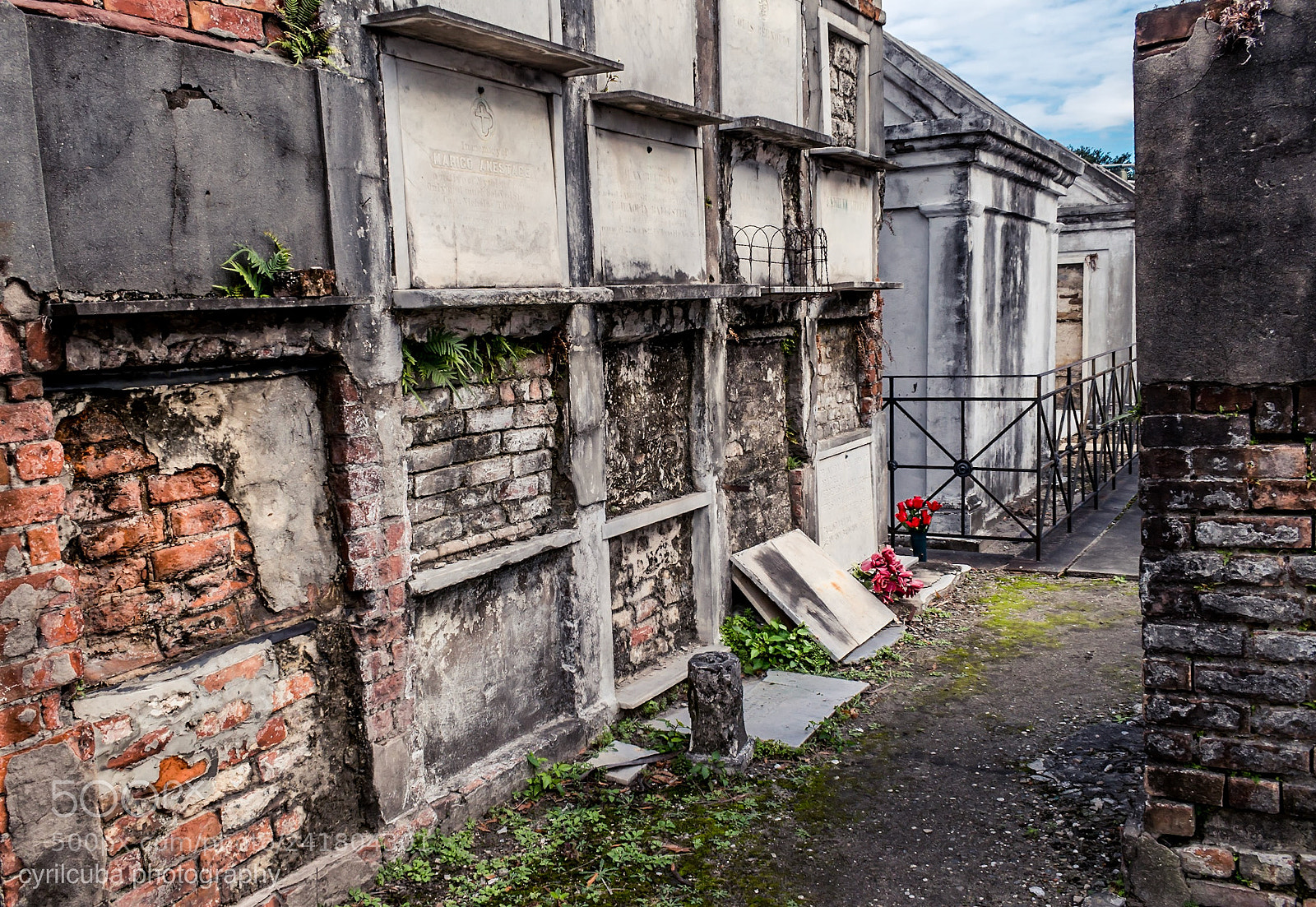 Nikon D5500 sample photo. New orleans cemetery photography