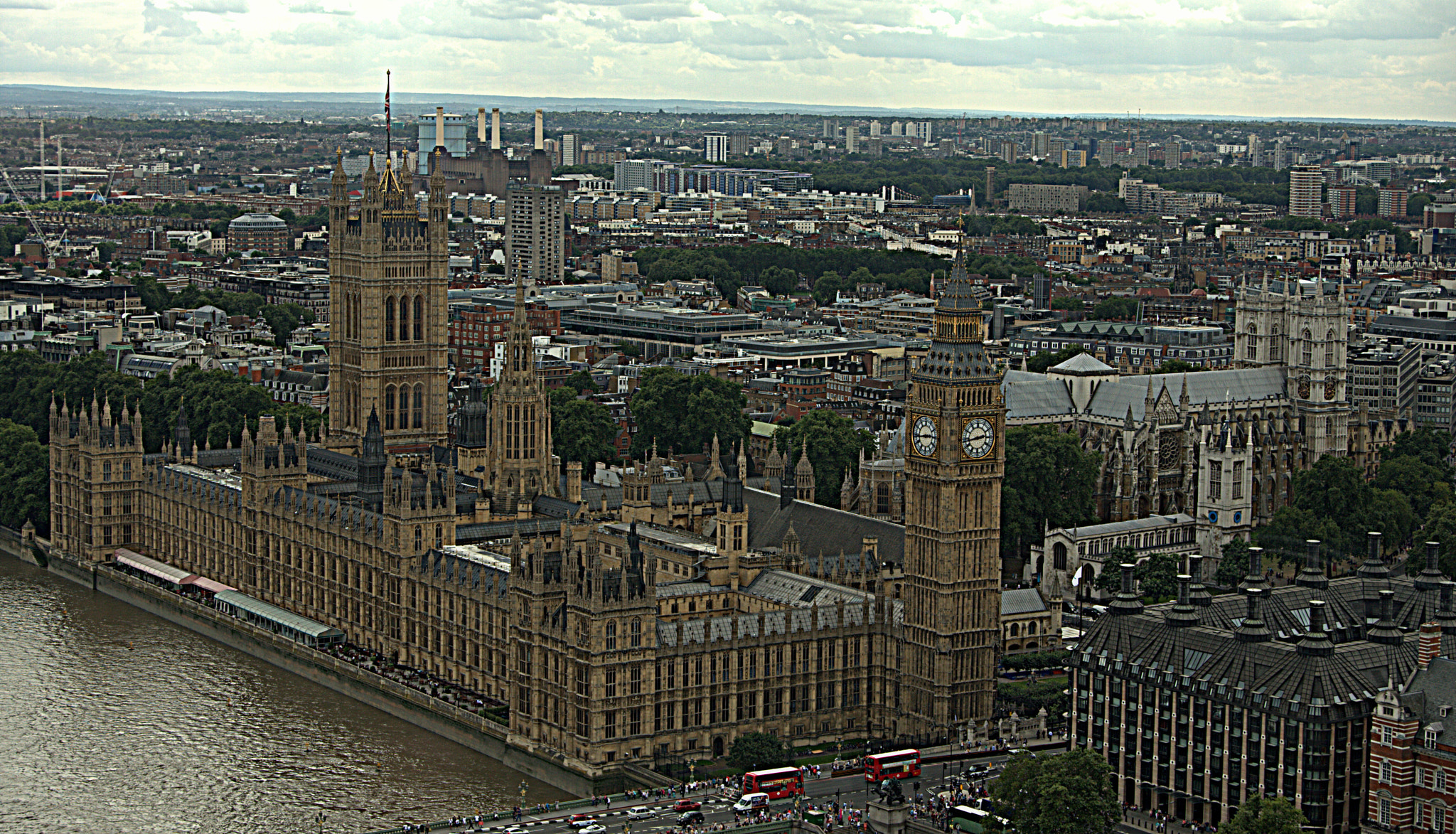 Canon EOS 40D + Canon EF 24-105mm F4L IS USM sample photo. Palace of westminster photography
