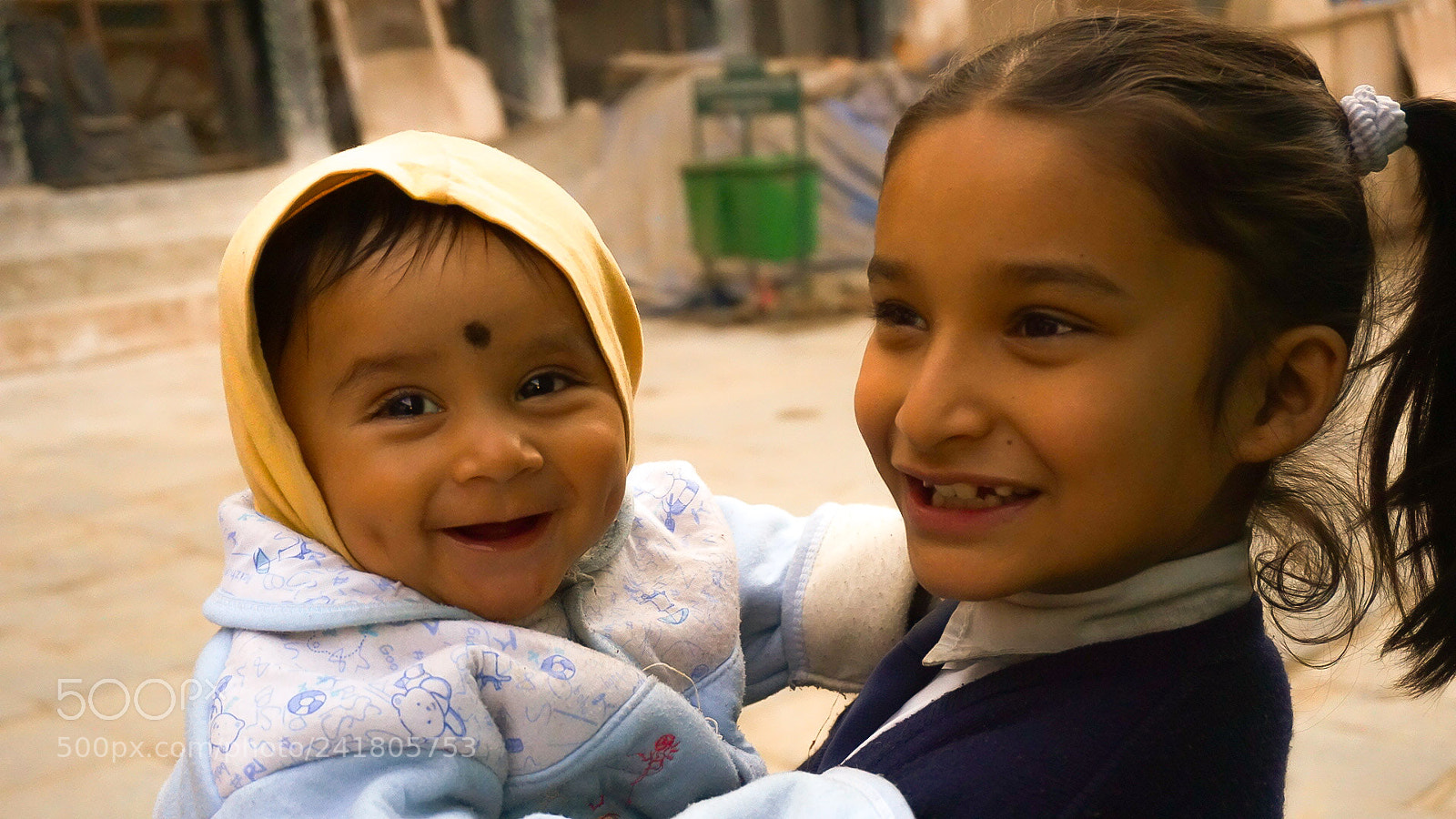 Sony a6300 sample photo. Mysterious smile photography