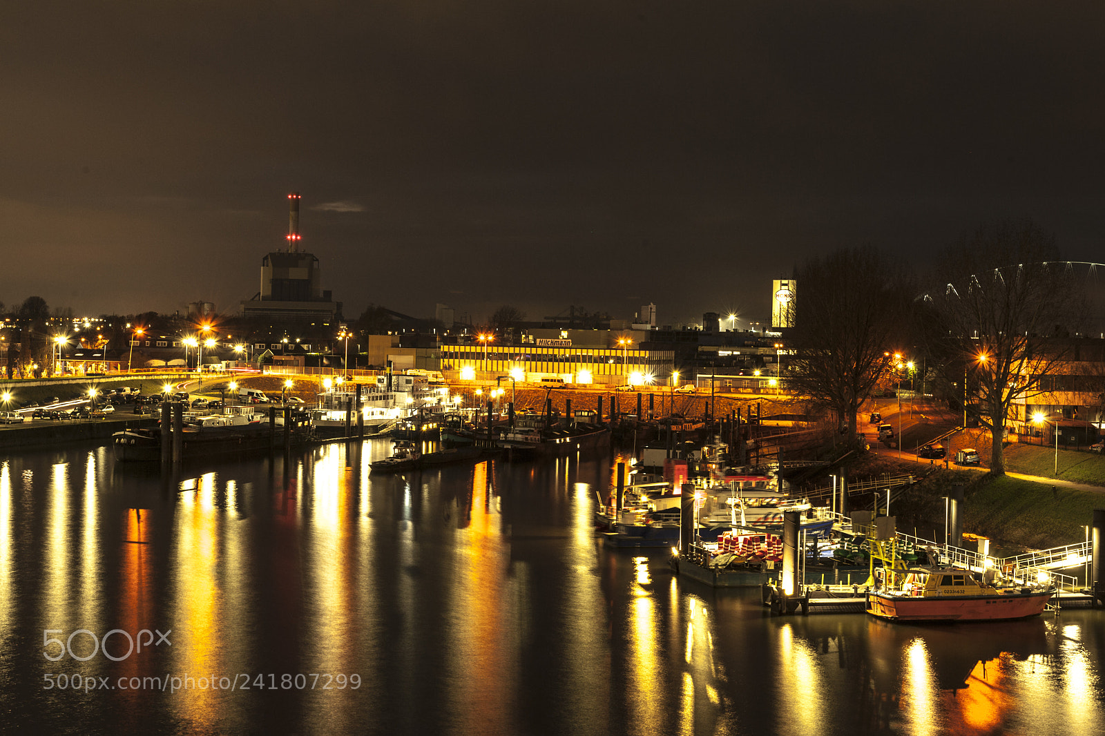 Nikon D700 sample photo. Long exposure port photography