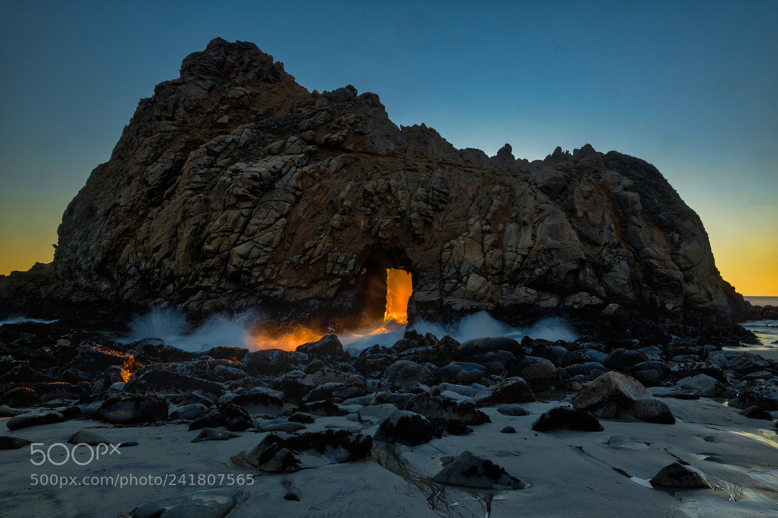 Nikon D850 sample photo. Key hole rock photography