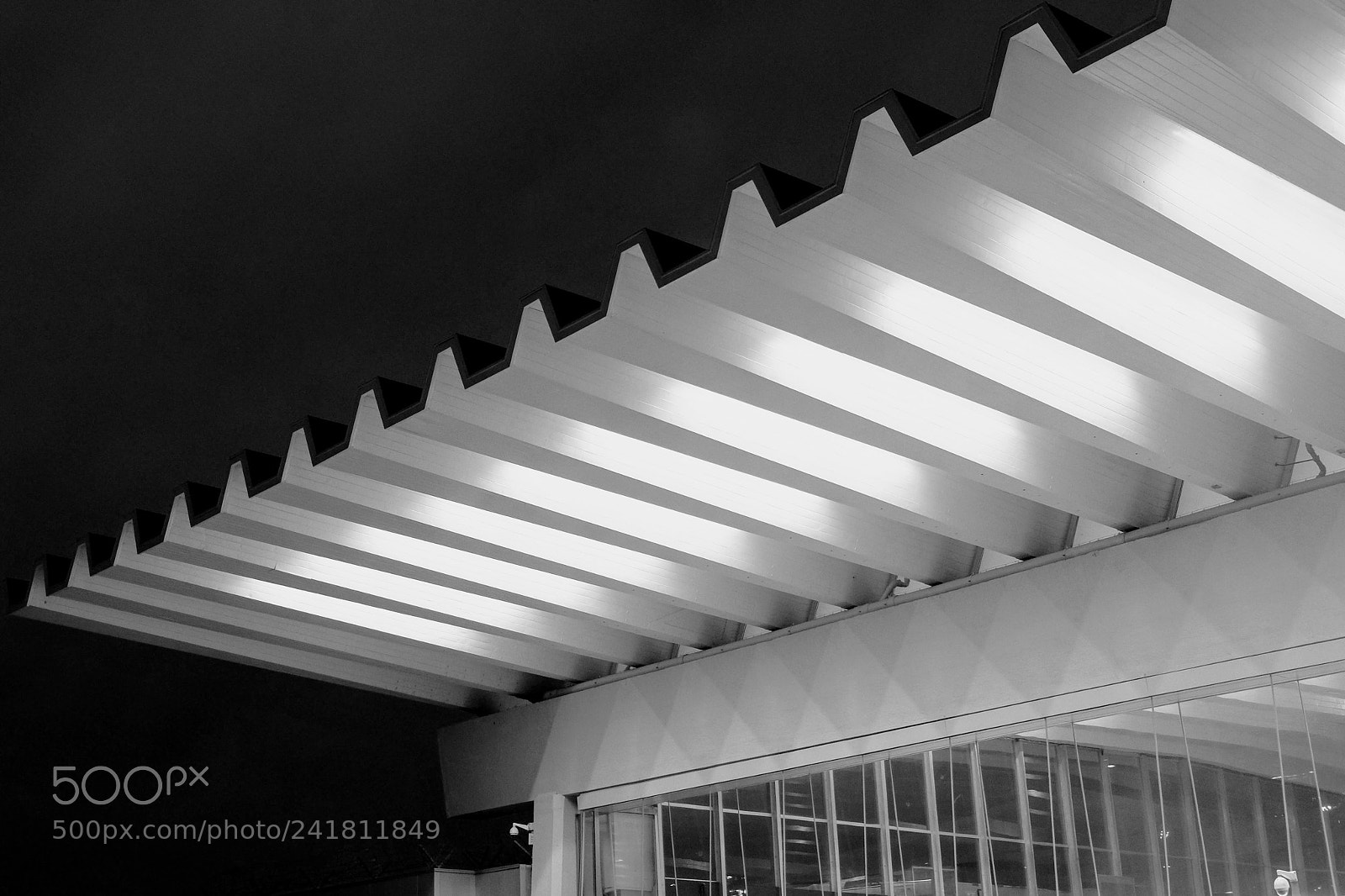 Fujifilm X-E2 sample photo. Aeroporto di roma photography