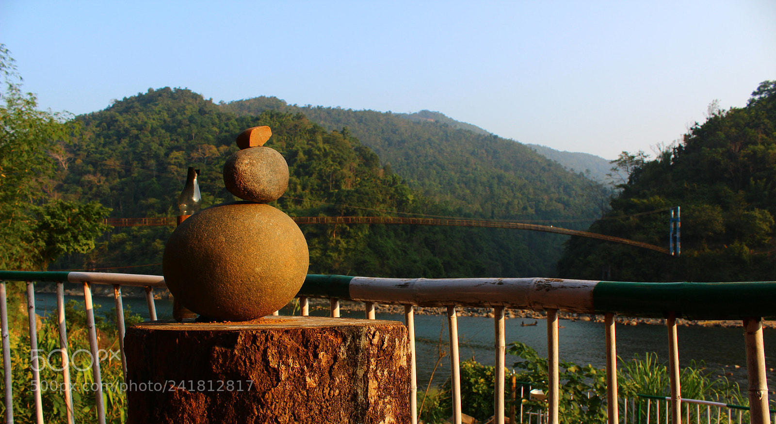 Canon EOS 1200D (EOS Rebel T5 / EOS Kiss X70 / EOS Hi) sample photo. Balancing rocks photography