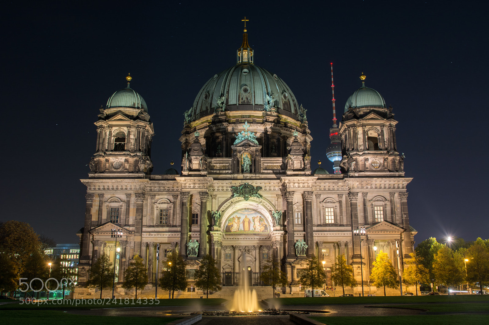 Nikon D7100 sample photo. Berlin dome photography