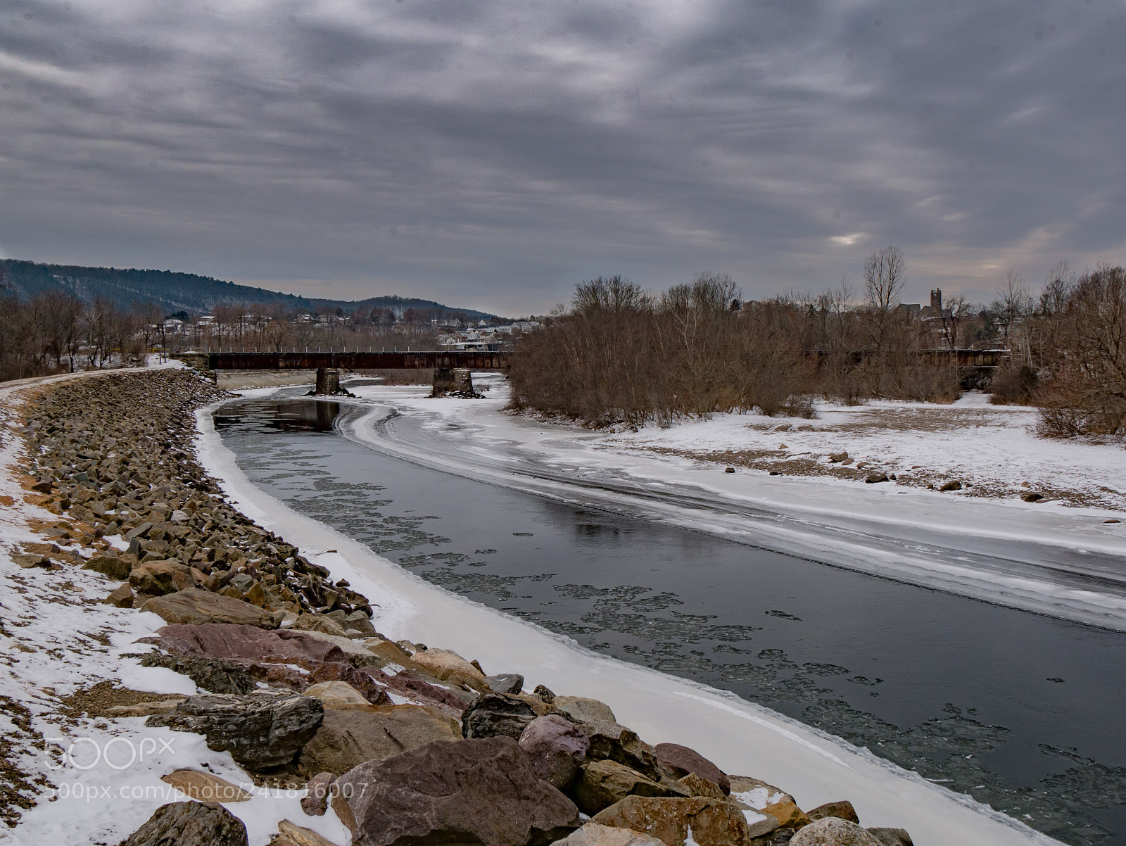 Panasonic Lumix DMC-GX7 sample photo. Winter day photography