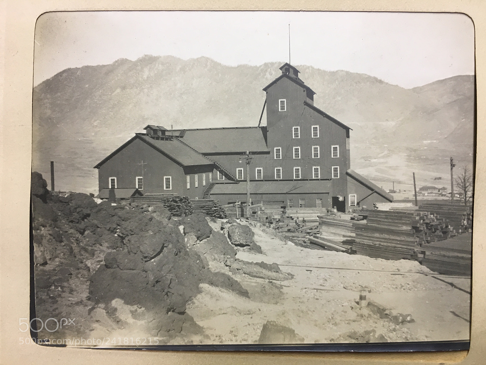 Apple iPhone 6s sample photo. Vintage montana mining photographs photography