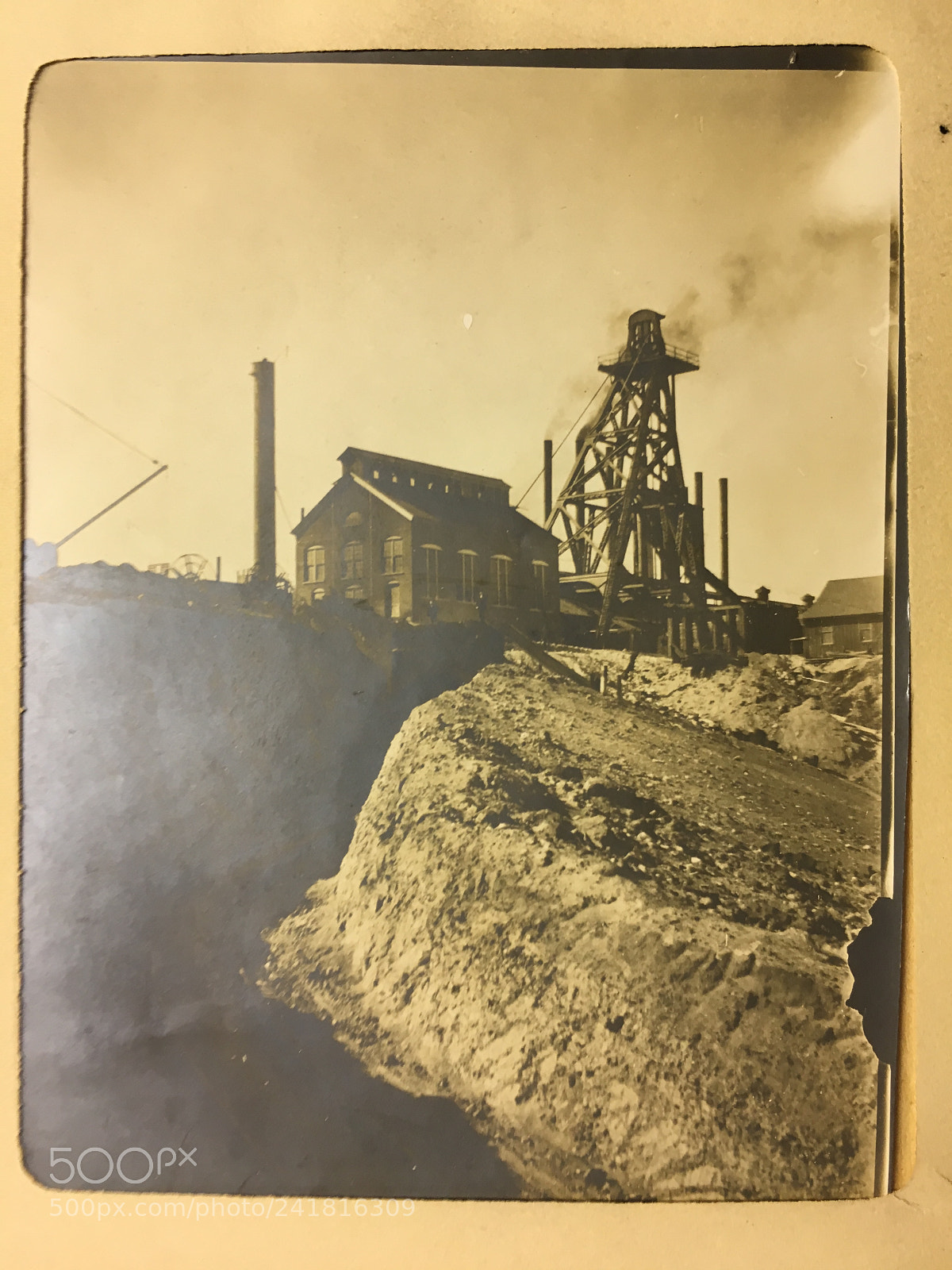 Apple iPhone 6s sample photo. Vintage montana mining photographs photography