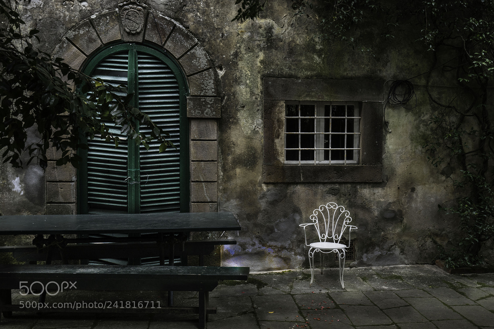 Sony a7 II sample photo. Compito prta e sedia photography