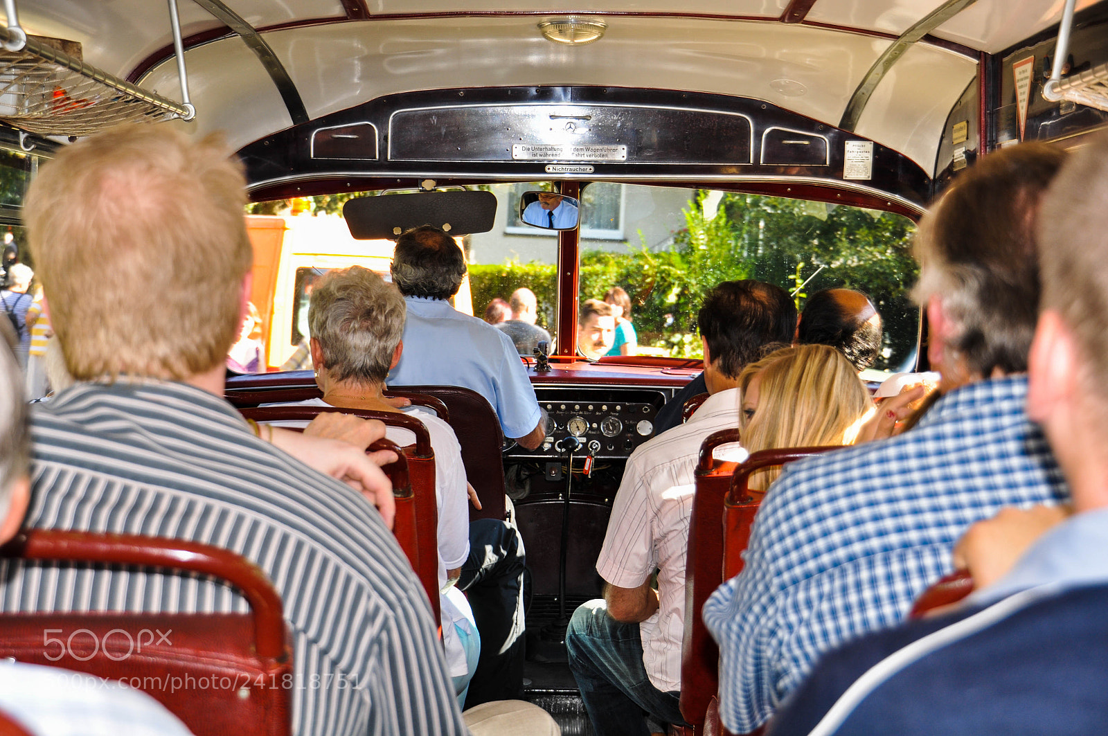 Nikon D90 sample photo. Historical bus photography