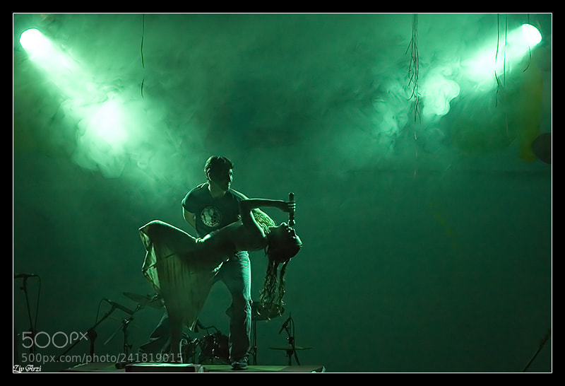 Canon EOS 20D sample photo. Green dance o photography