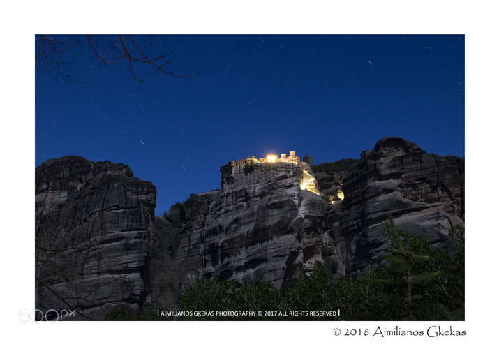 Canon EOS 760D (EOS Rebel T6s / EOS 8000D) sample photo. Meteora monastery at night photography