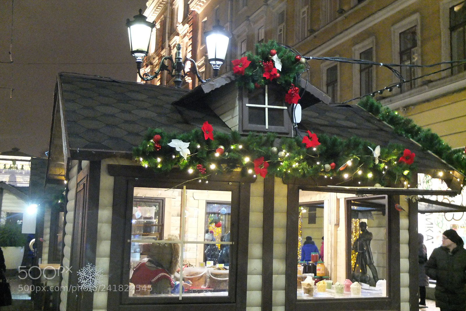 Fujifilm X10 sample photo. Christmas st. petersburg photography