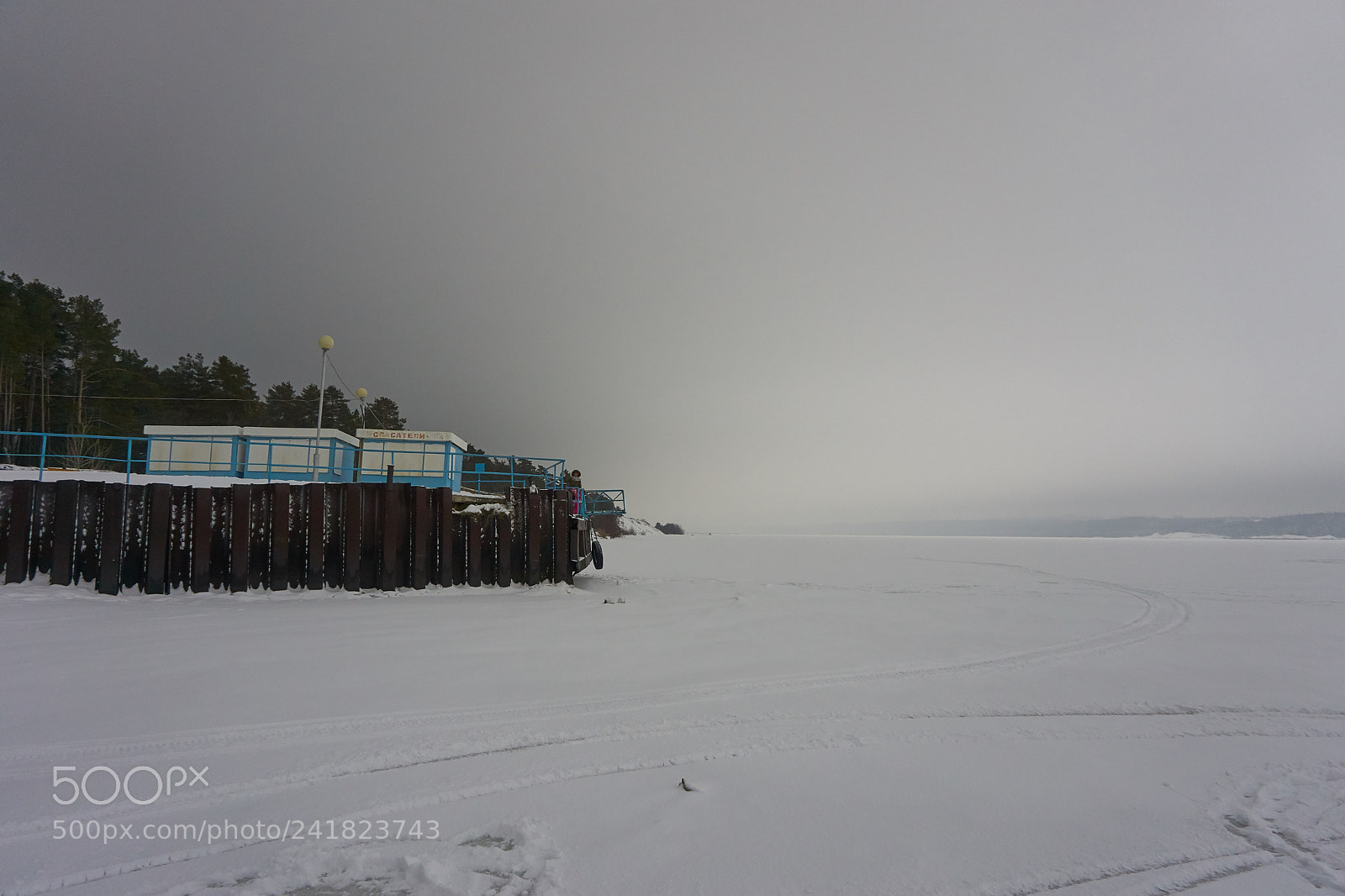 Sony a5100 sample photo. Snow on volga river photography
