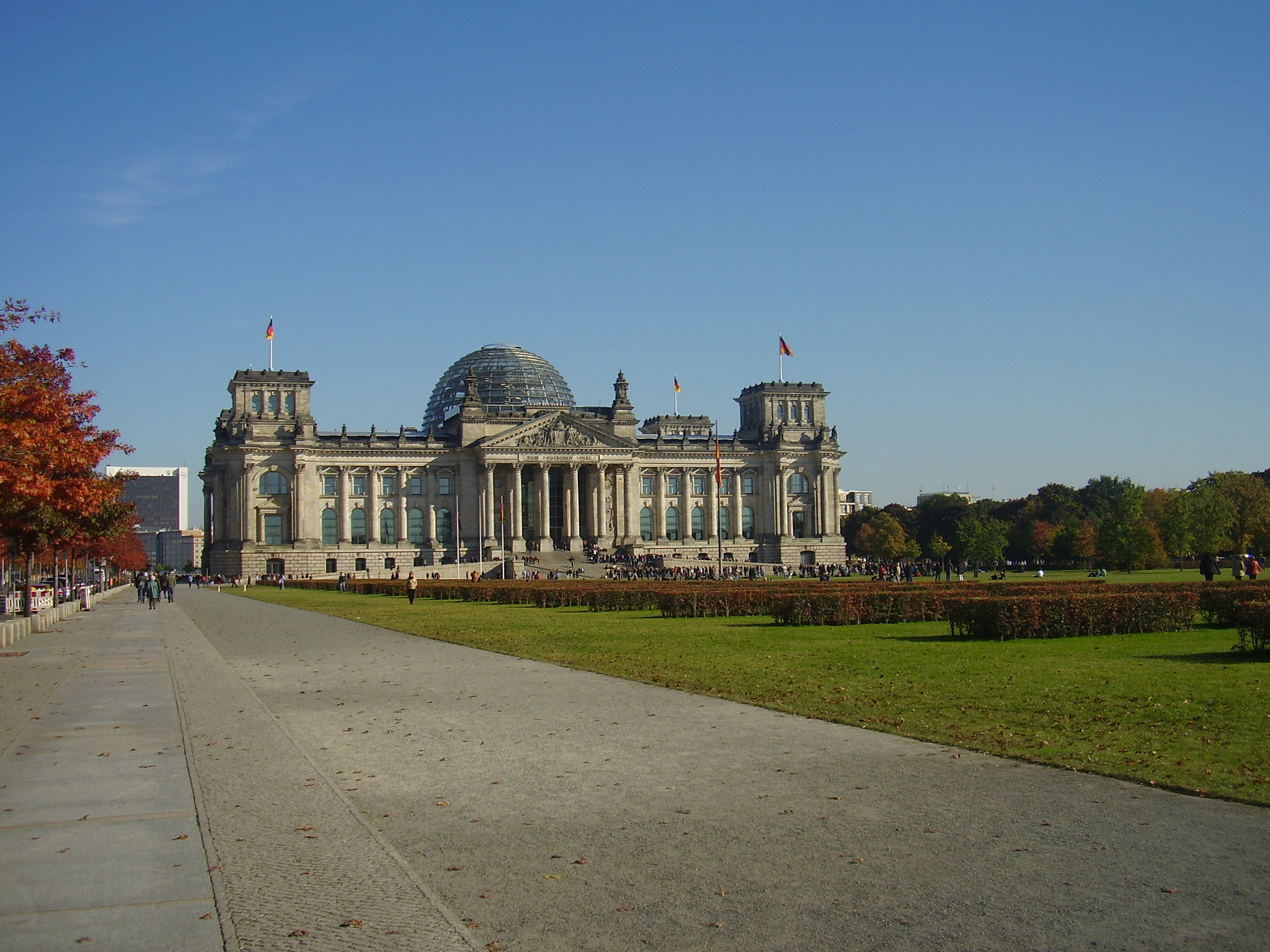 Olympus FE115,X715 sample photo. Bundestag photography