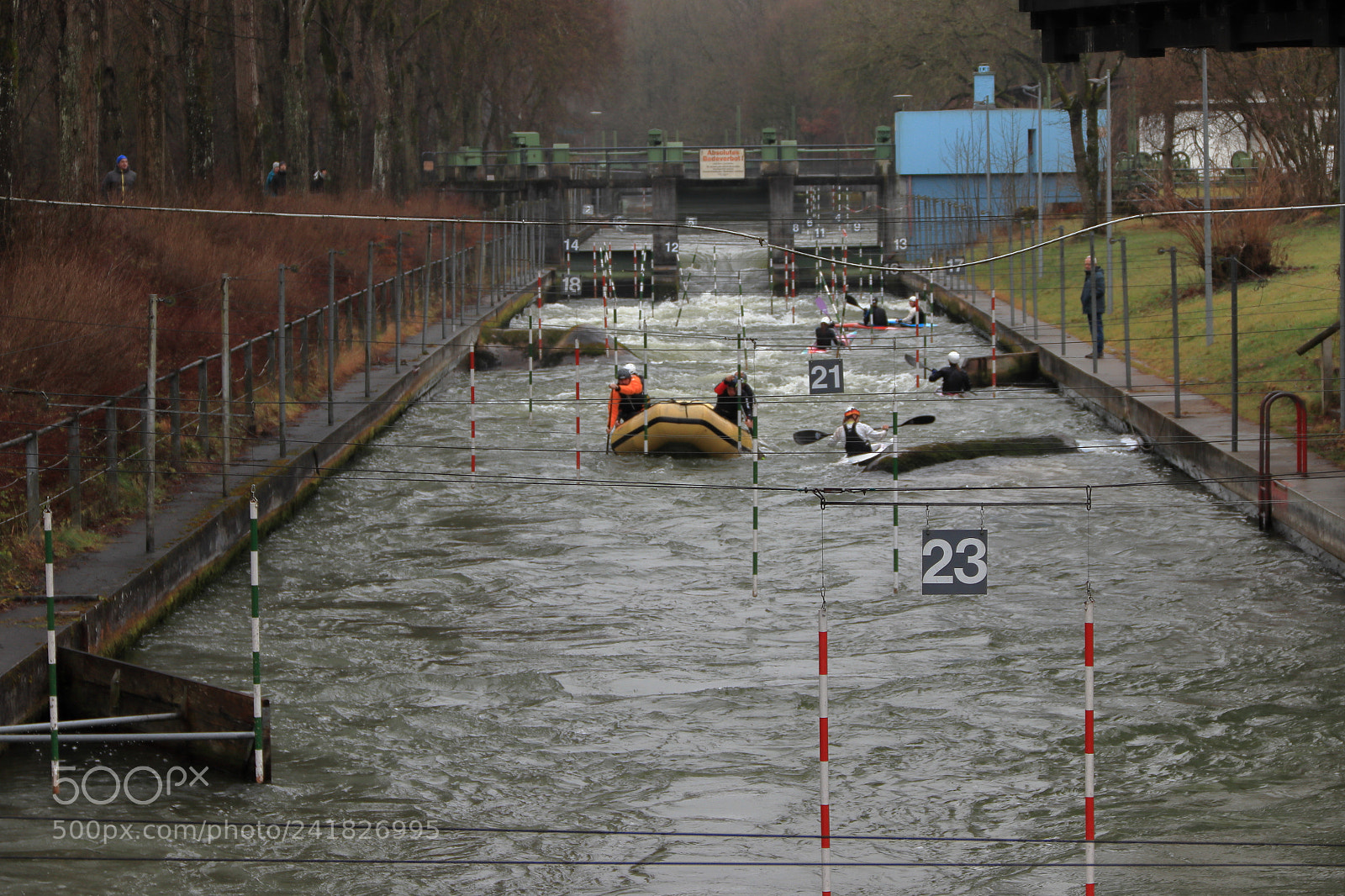Canon EOS 77D (EOS 9000D / EOS 770D) sample photo. Der eiskanal im januar photography