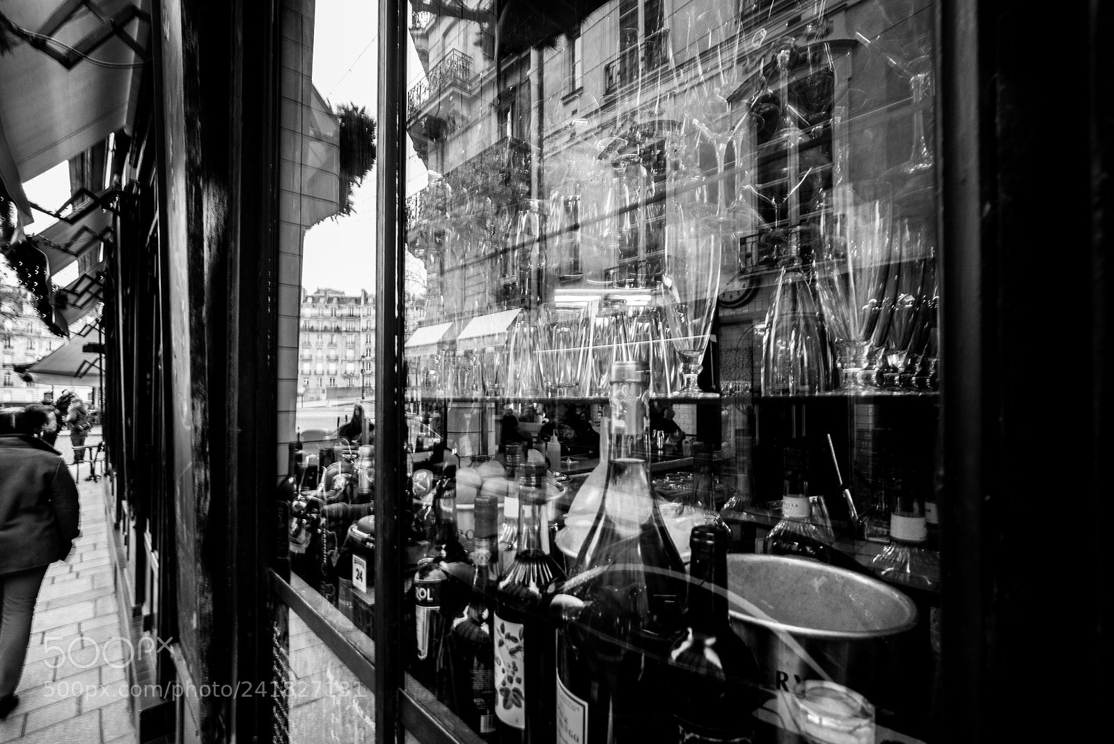 Leica M (Typ 240) sample photo. Brasserie photography