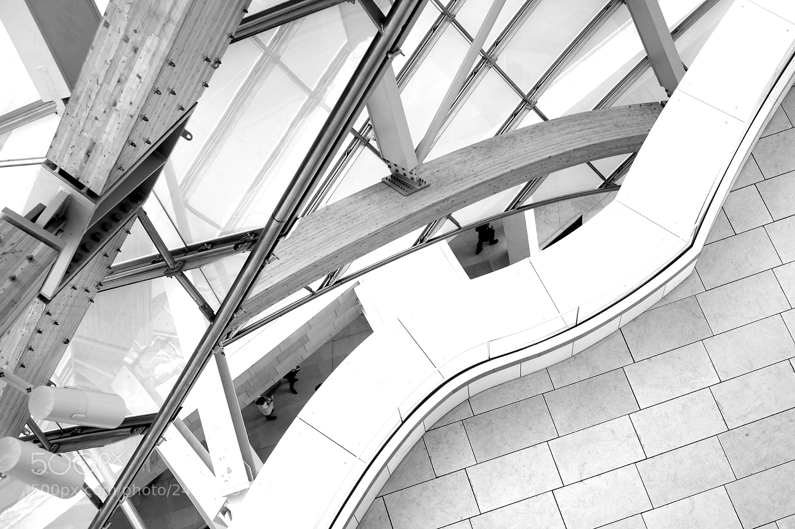 Fujifilm X-M1 sample photo. Looking down for a photography