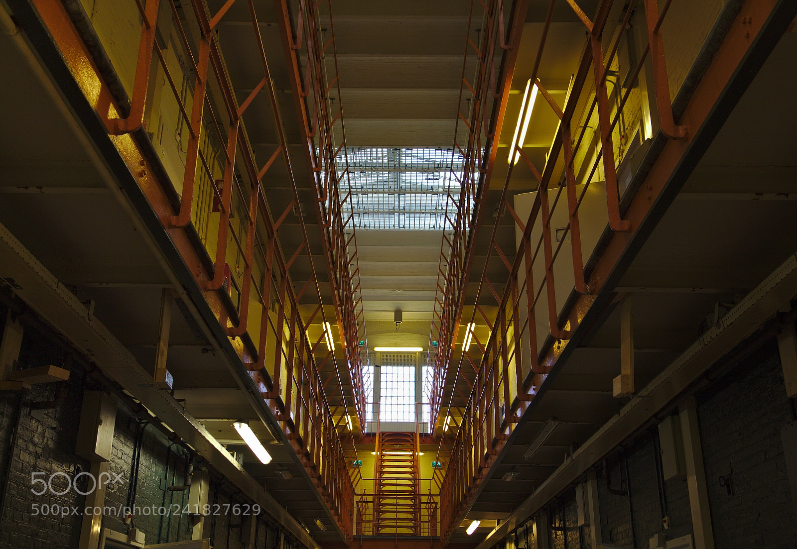 Canon EOS 700D (EOS Rebel T5i / EOS Kiss X7i) sample photo. Deserted jail photography