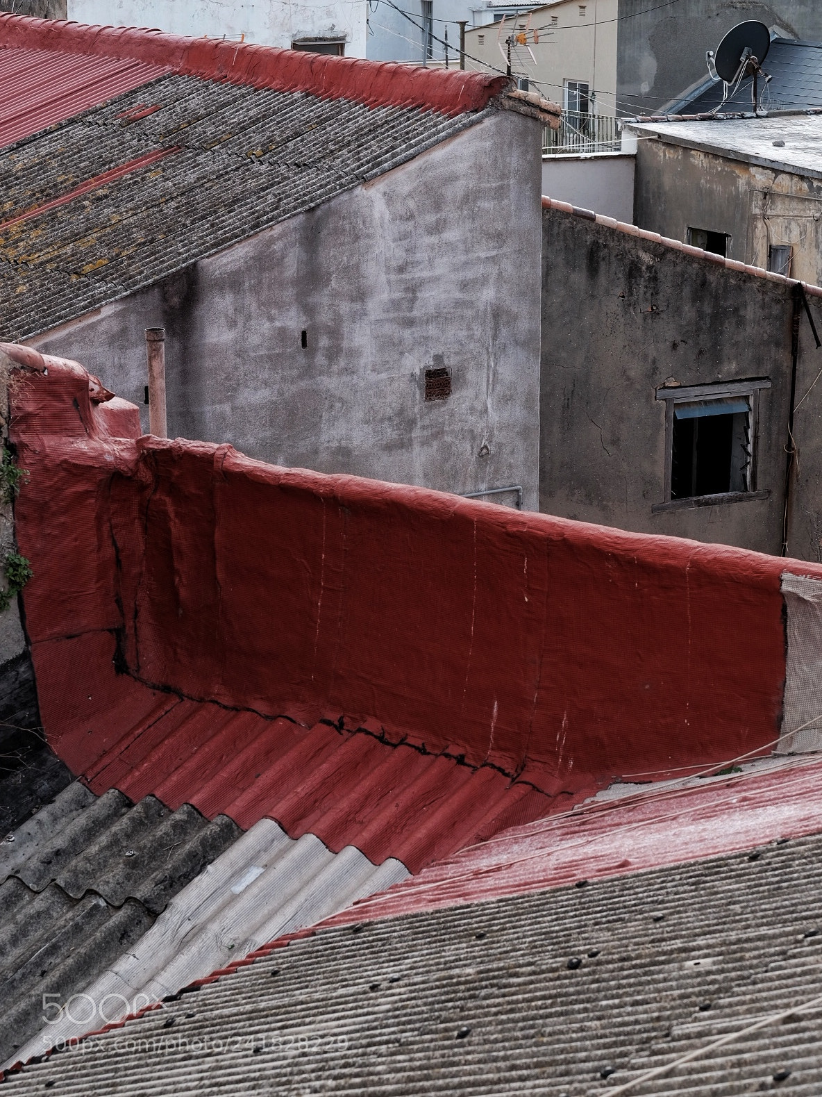 Fujifilm X-T1 sample photo. Zigzag rooftop photography
