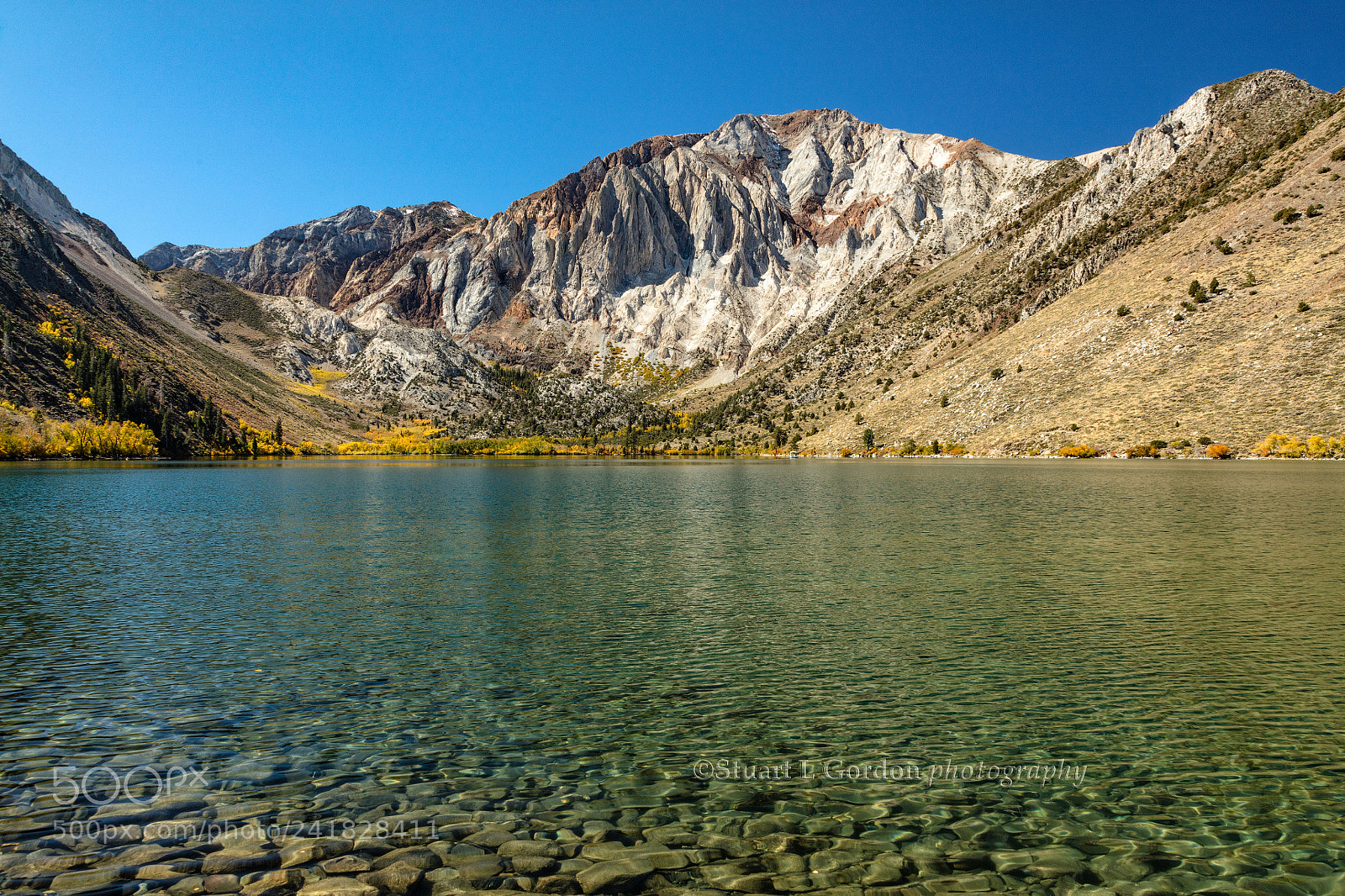 Canon EOS 5DS R sample photo. Convict lake in broad photography