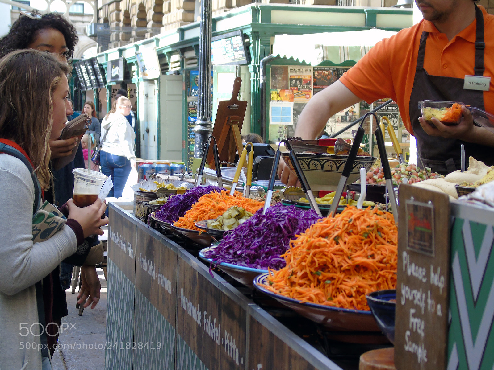 Sony Cyber-shot DSC-H400 sample photo. Pitta market stall, bristol photography