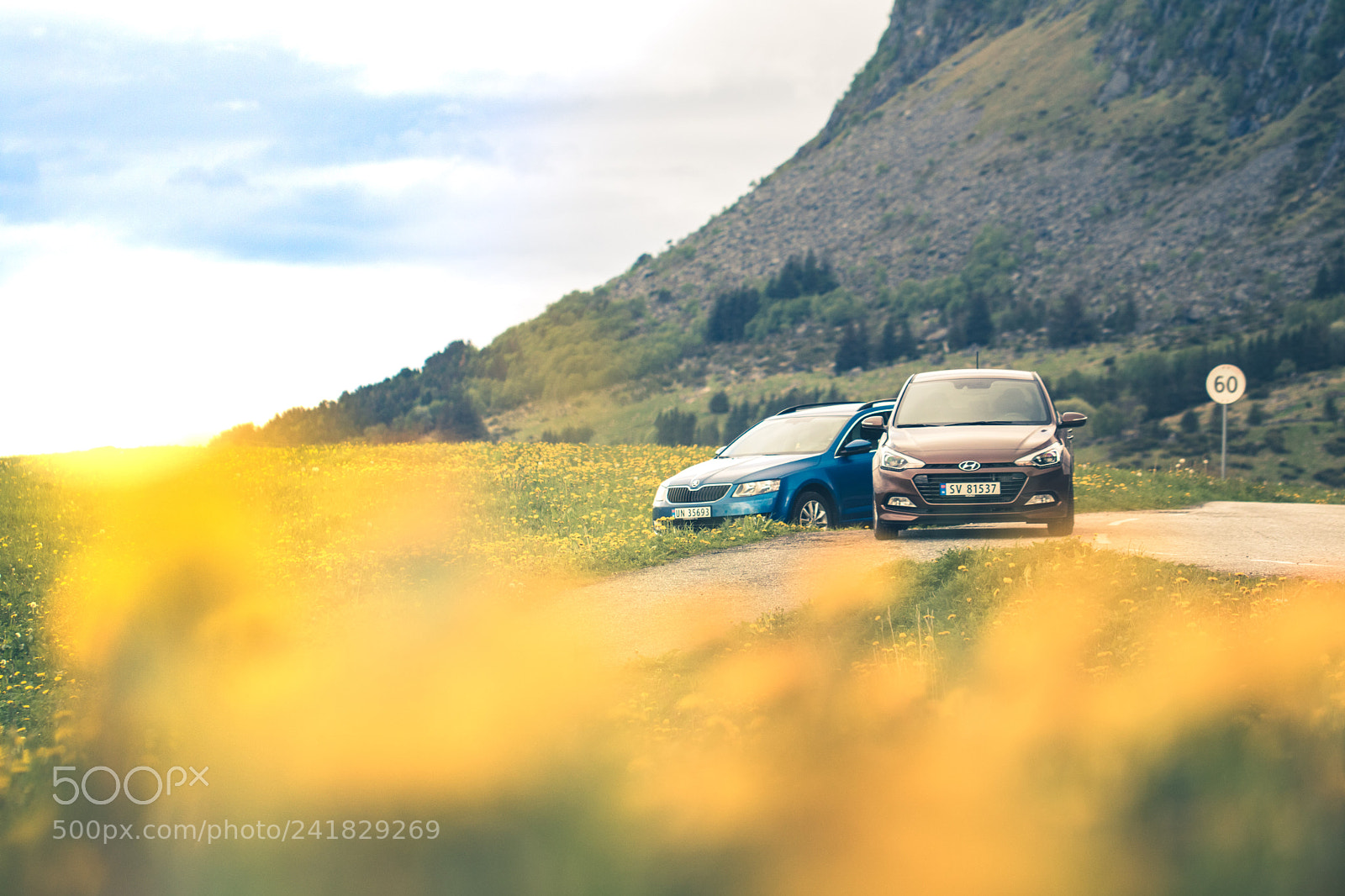 Canon EOS 750D (EOS Rebel T6i / EOS Kiss X8i) sample photo. Driving around in norway photography