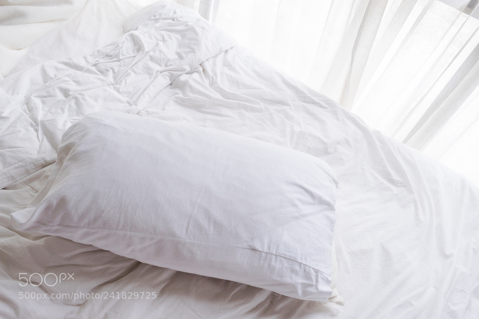 Sony a7 sample photo. Pillow on bed photography