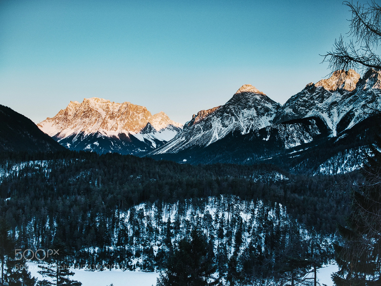 Olympus PEN-F sample photo. Zugspitze photography