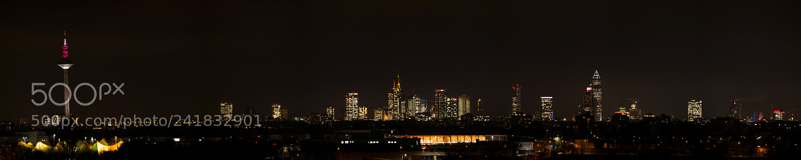 Samsung NX2000 sample photo. Frankfurt skyline photography
