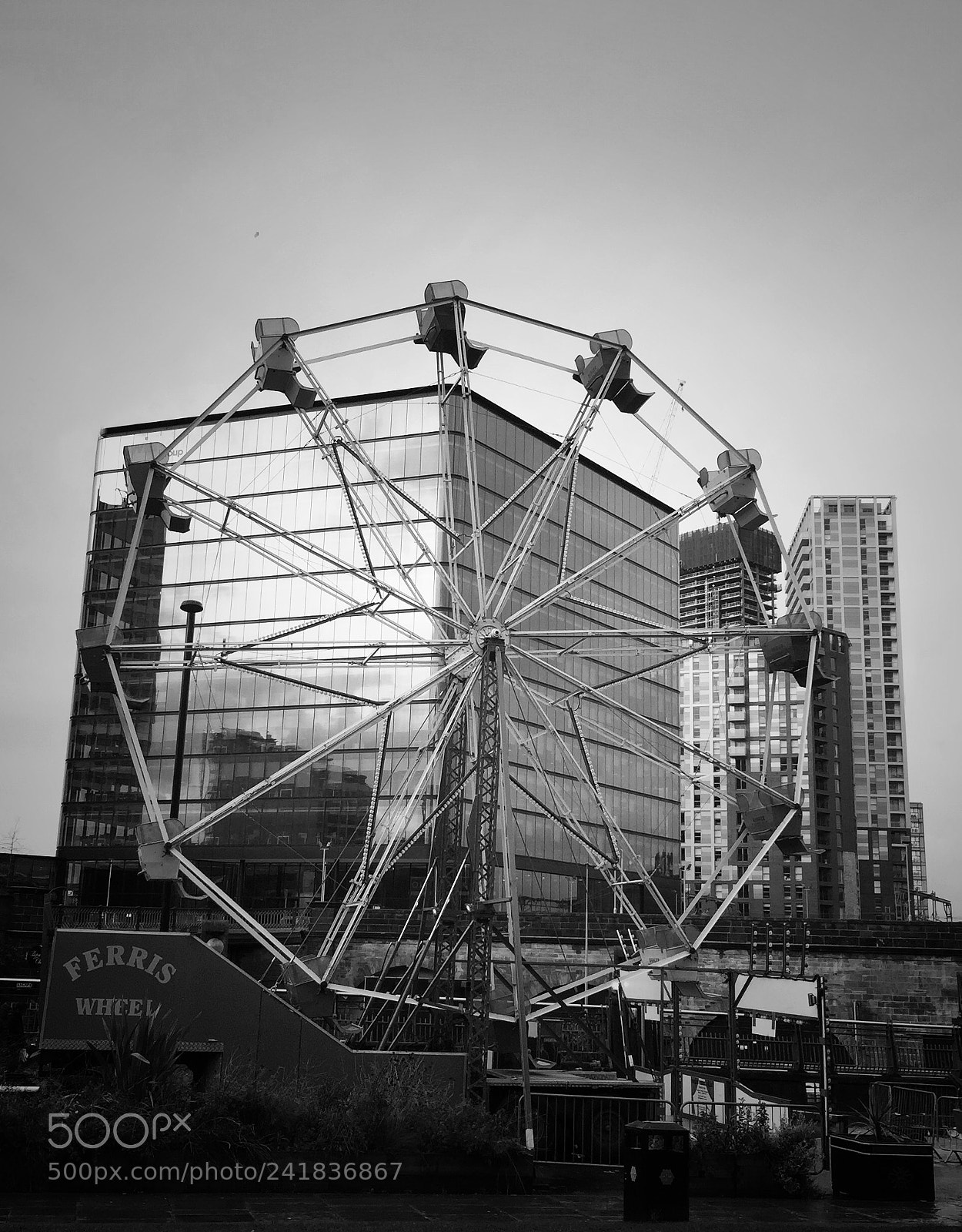 Apple iPhone 6 sample photo. Little big wheel photography