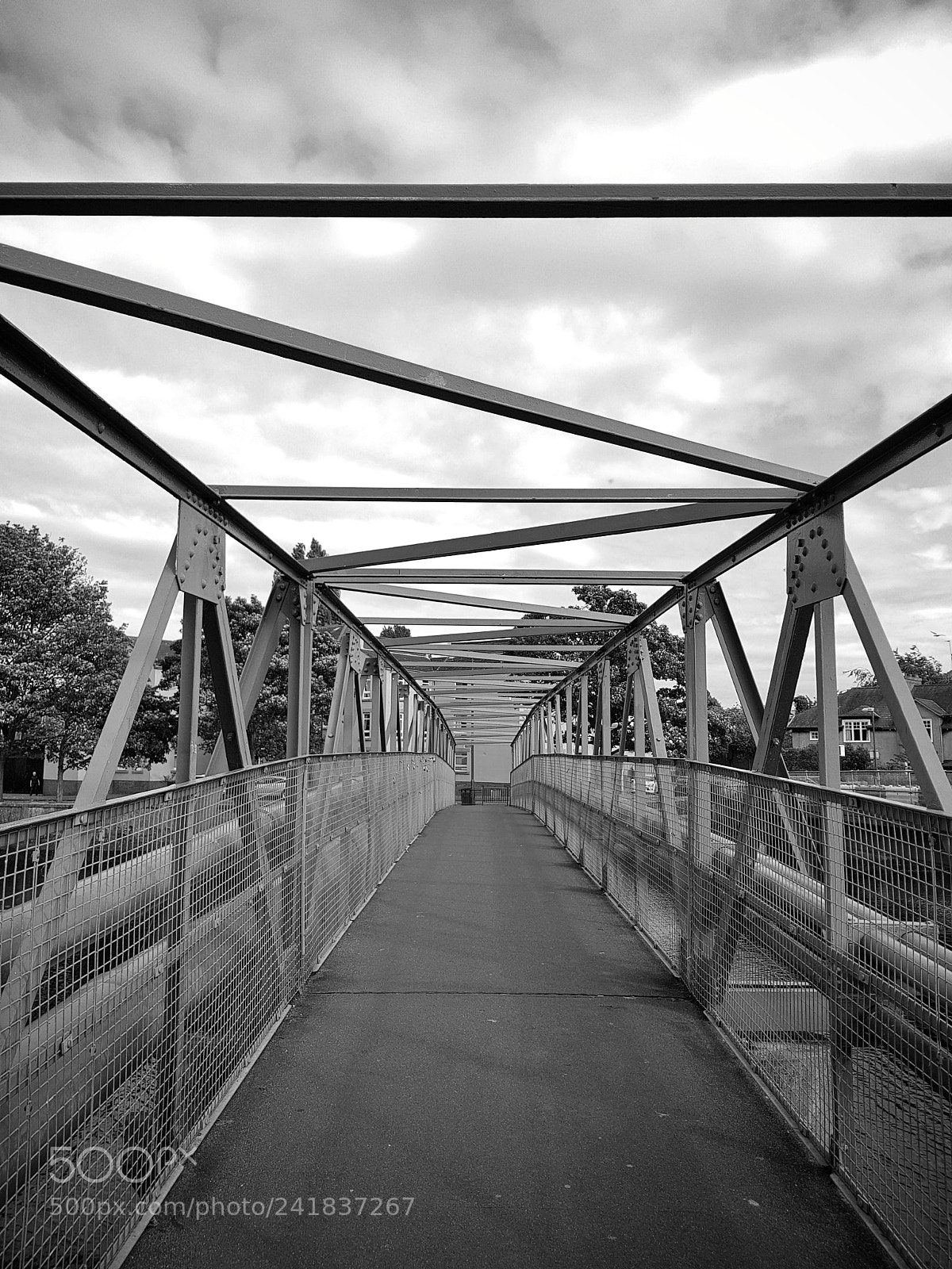 Samsung Galaxy S8 sample photo. Gas pipe bridge photography