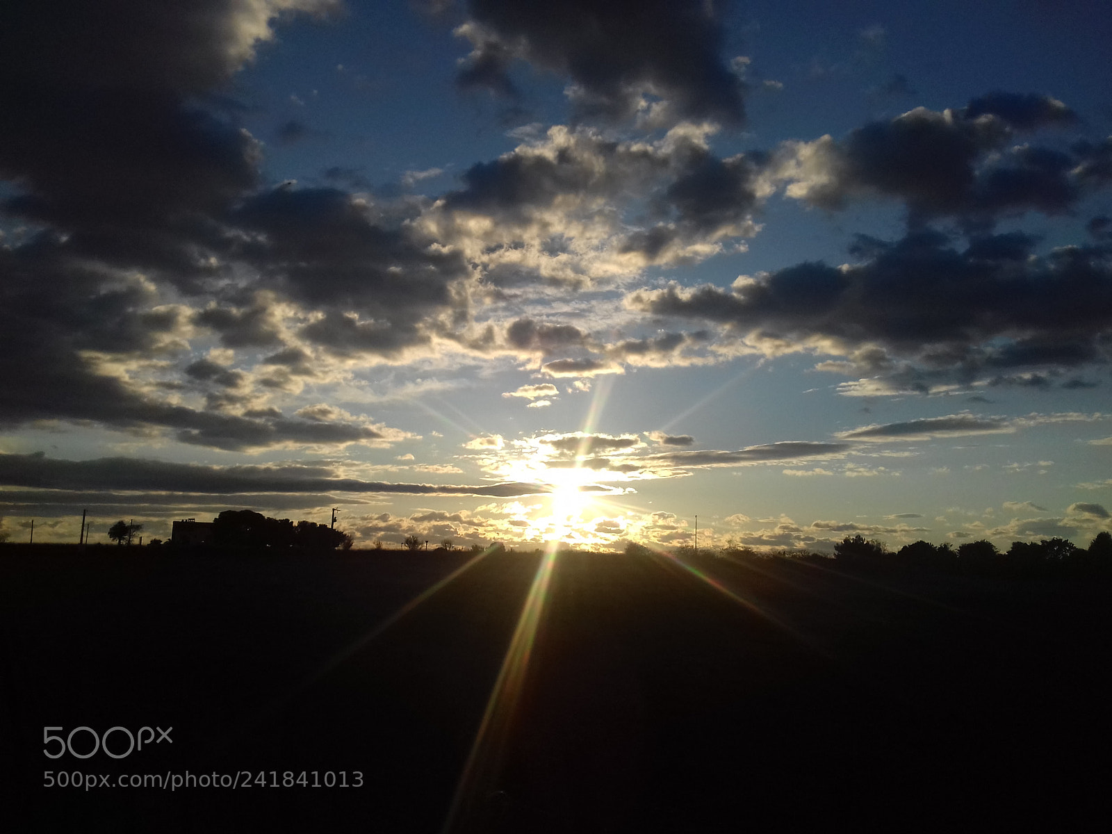 Samsung Galaxy J3(2016) sample photo. Burst of light photography