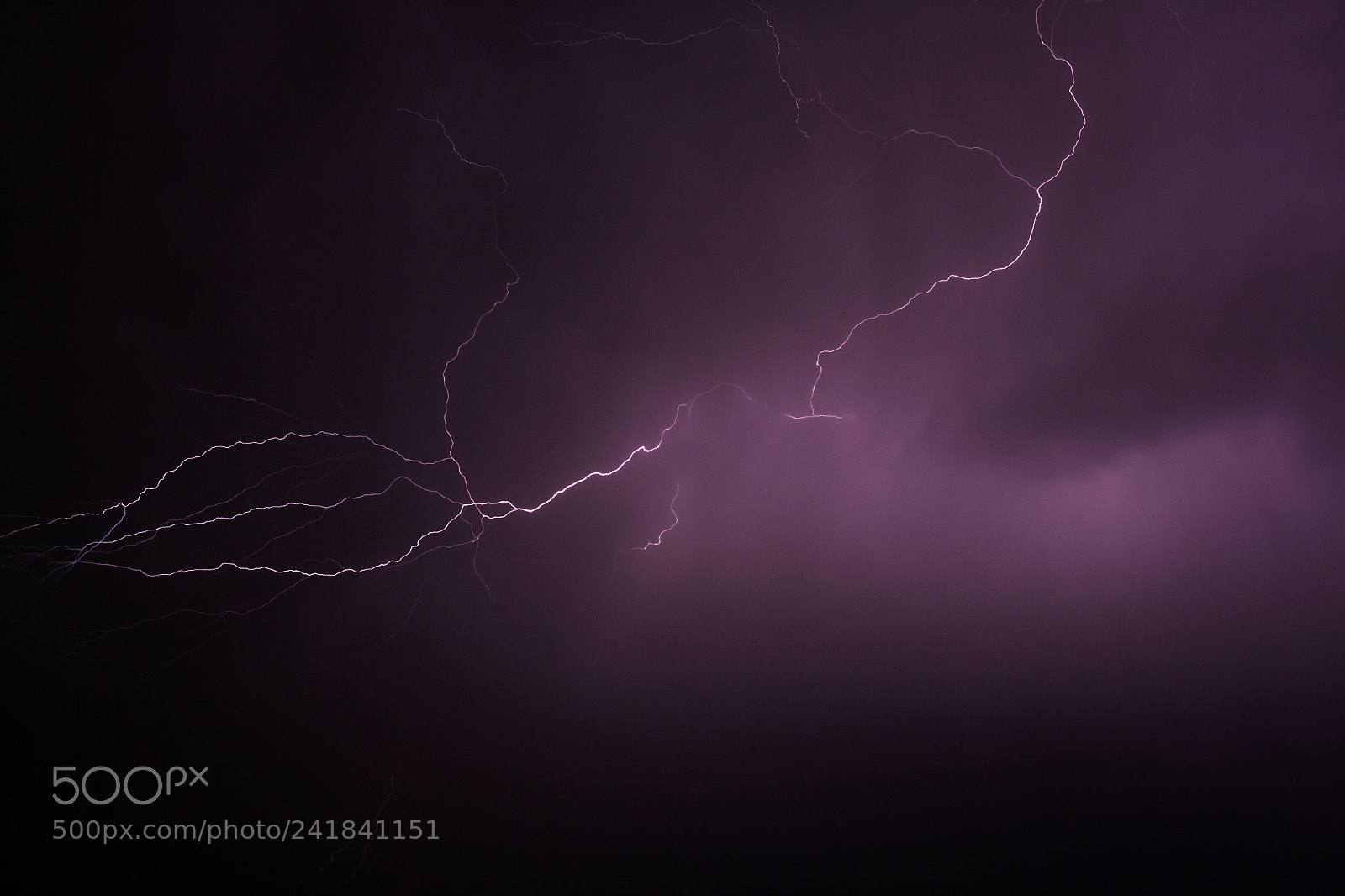 Canon EOS 500D (EOS Rebel T1i / EOS Kiss X3) sample photo. Lightning photography