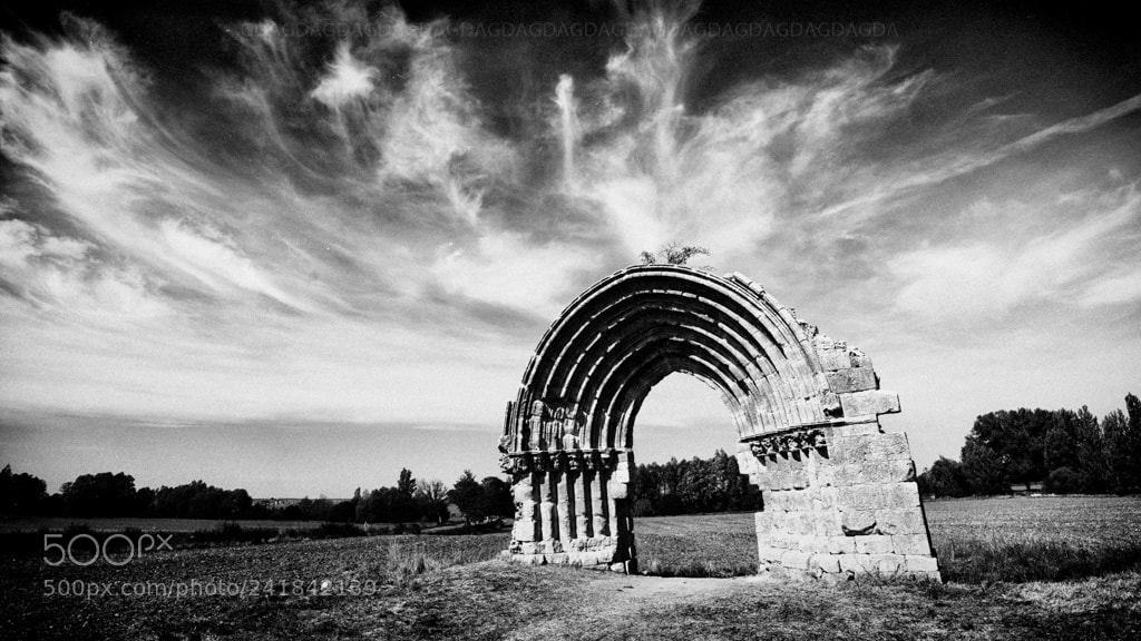 Nikon D90 sample photo. Arco de san miguel photography
