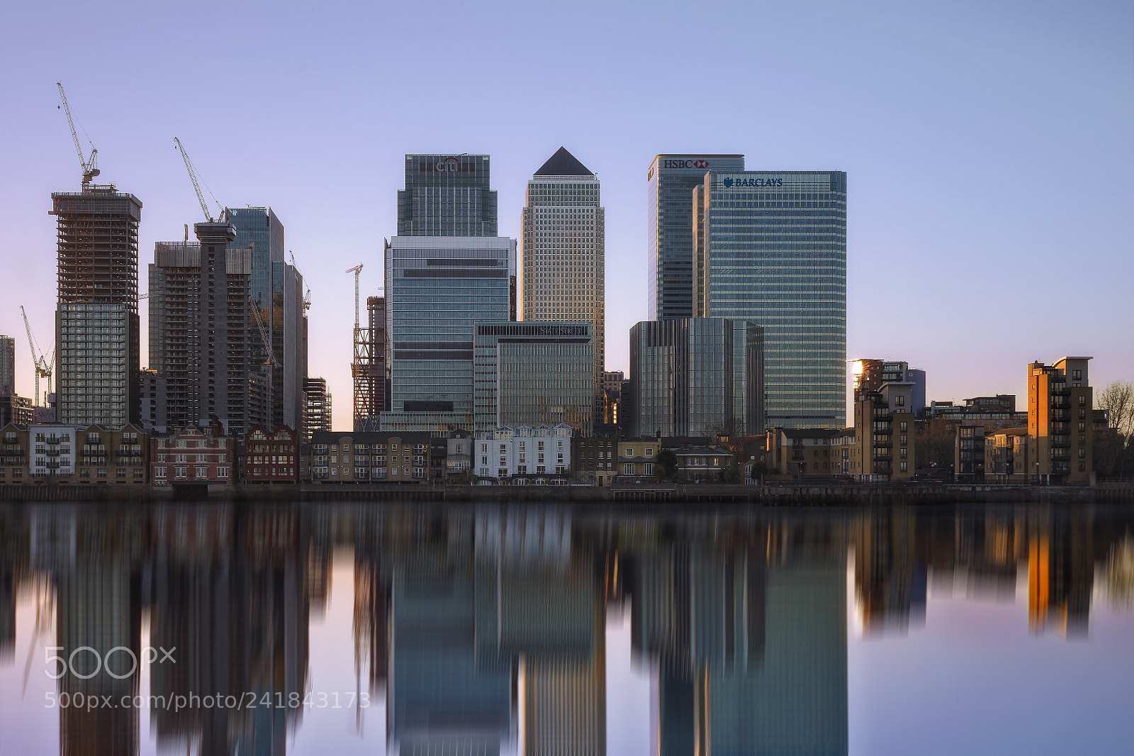 Canon EOS 5DS R sample photo. Canary warf sunset photography