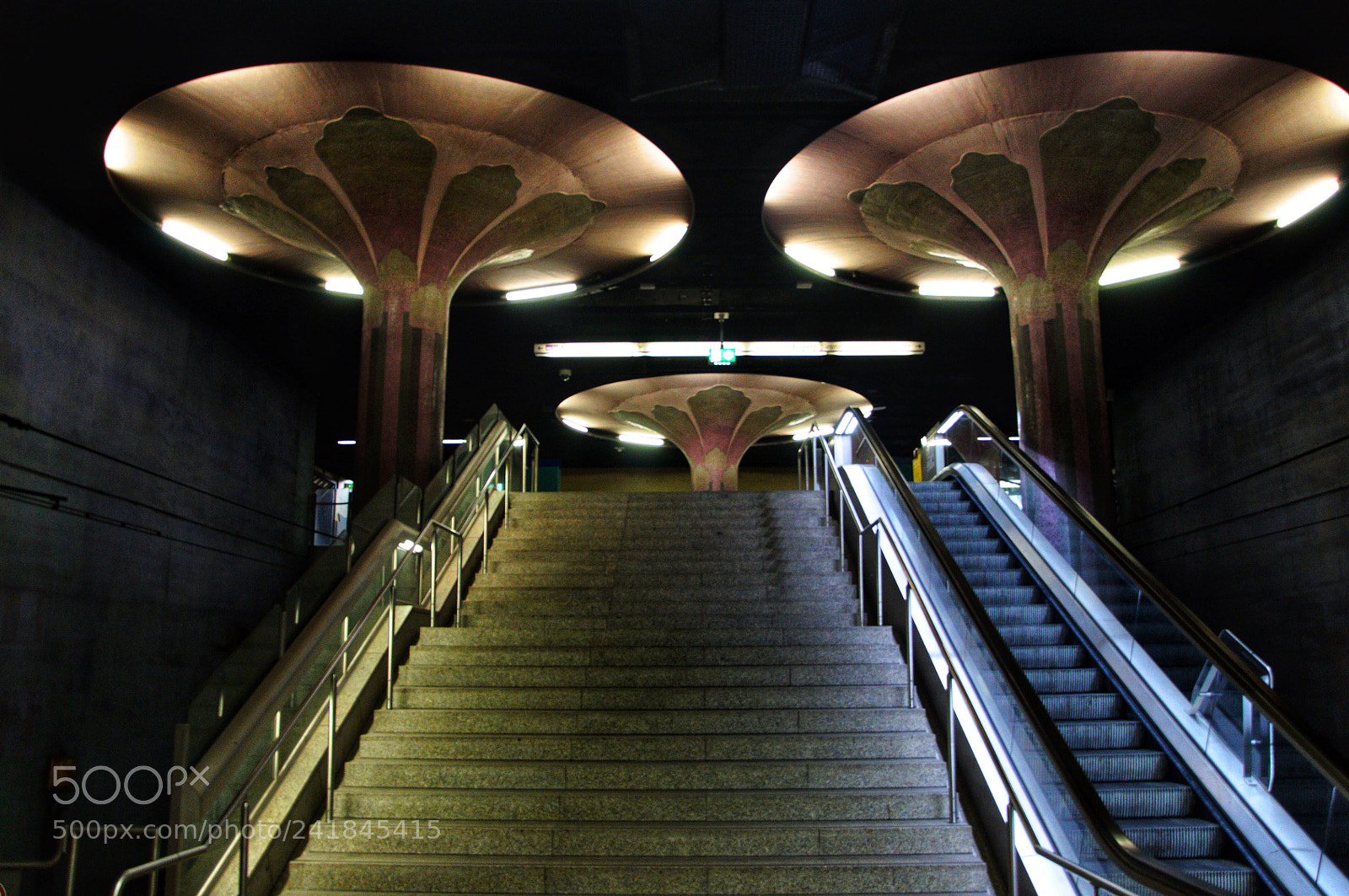 Nikon D5000 sample photo. Frankfurt ostendstrasse photography