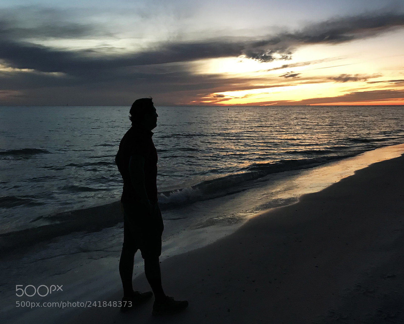 Apple iPhone 7 Plus sample photo. Man watching sunset dusk photography