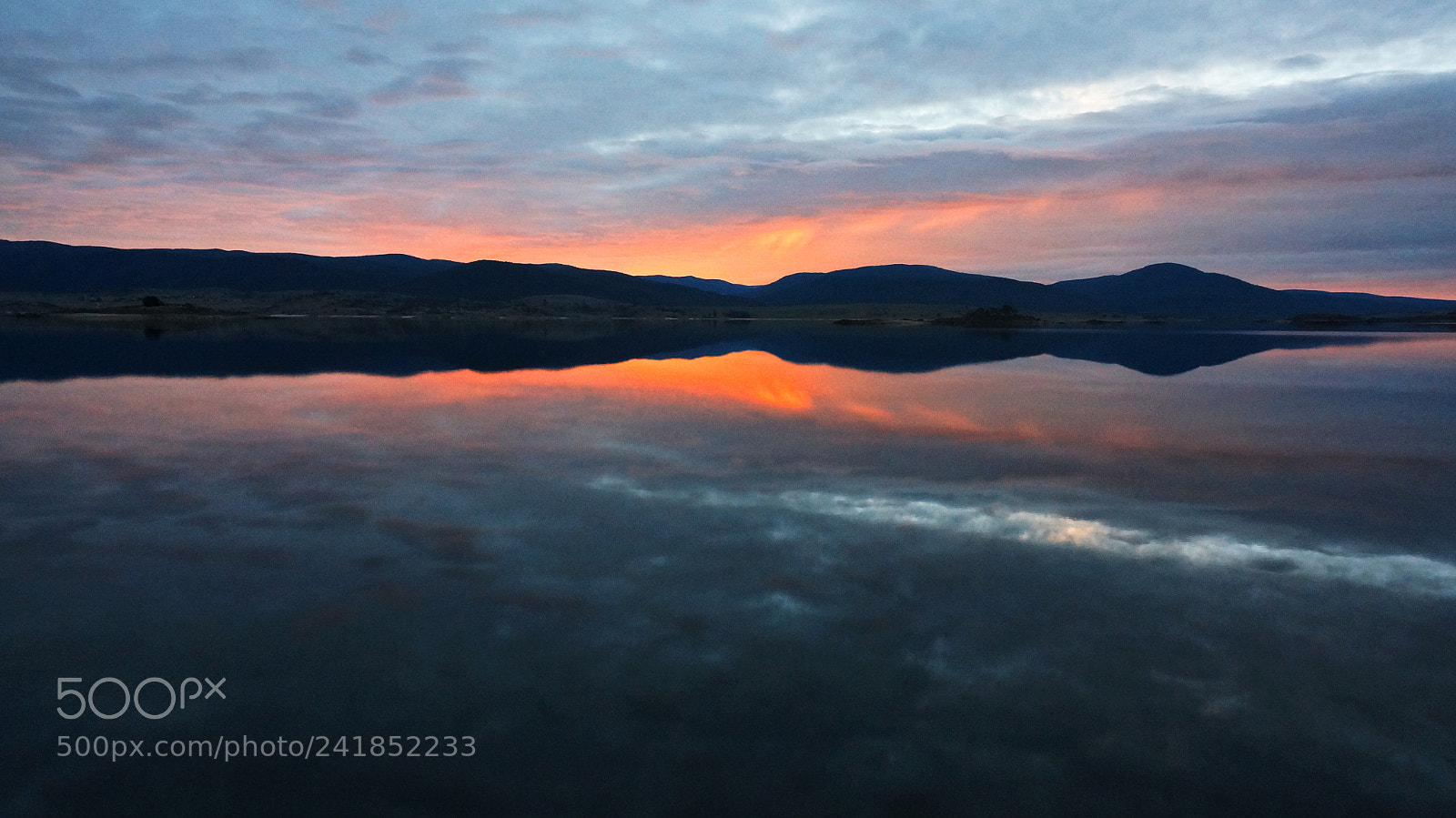 Sony Alpha NEX-5T sample photo. Jindabyne sunset photography