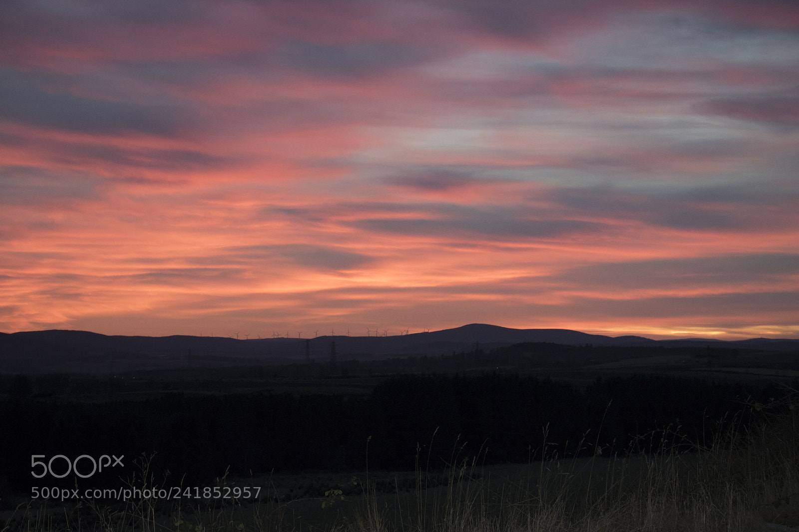 Canon EOS 750D (EOS Rebel T6i / EOS Kiss X8i) sample photo. Dusk sky over landscape photography