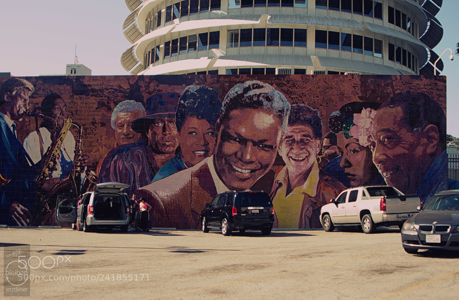 Canon EOS M3 sample photo. Usa: capitol records's mural photography