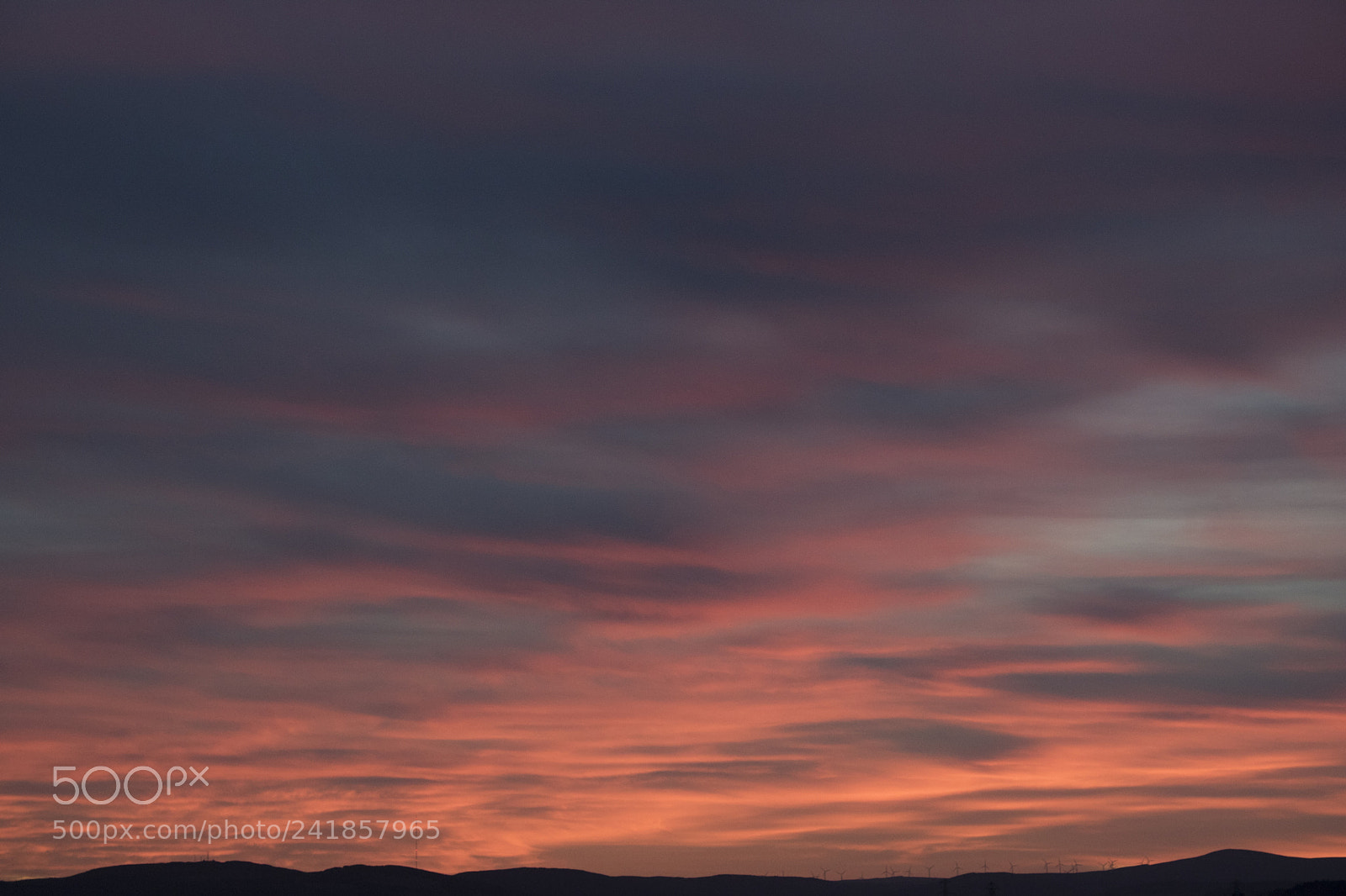 Canon EOS 750D (EOS Rebel T6i / EOS Kiss X8i) sample photo. Dusk sky over landscape photography