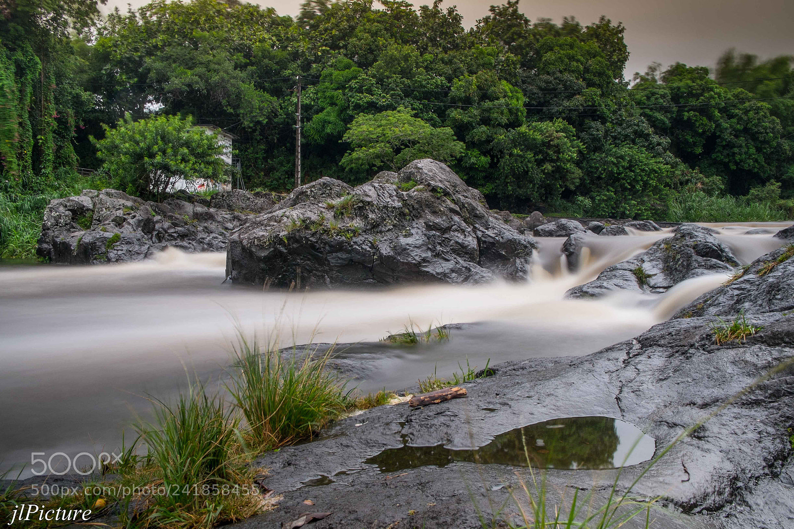 Fujifilm X-E1 sample photo. River after rain photography