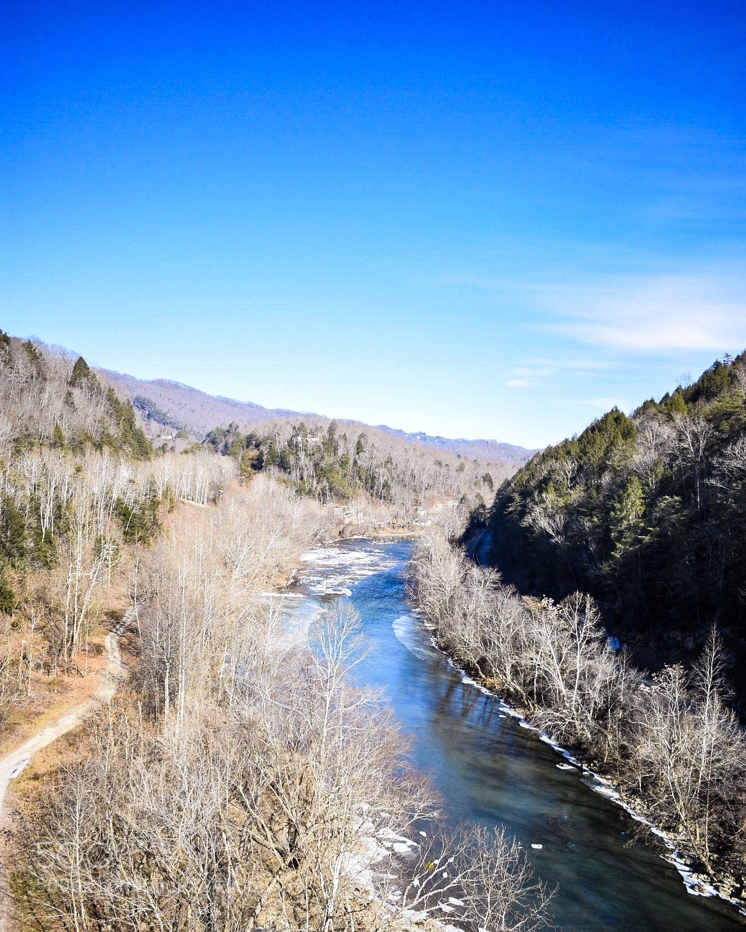 Nikon D3400 sample photo. Appalachian mountains with the photography