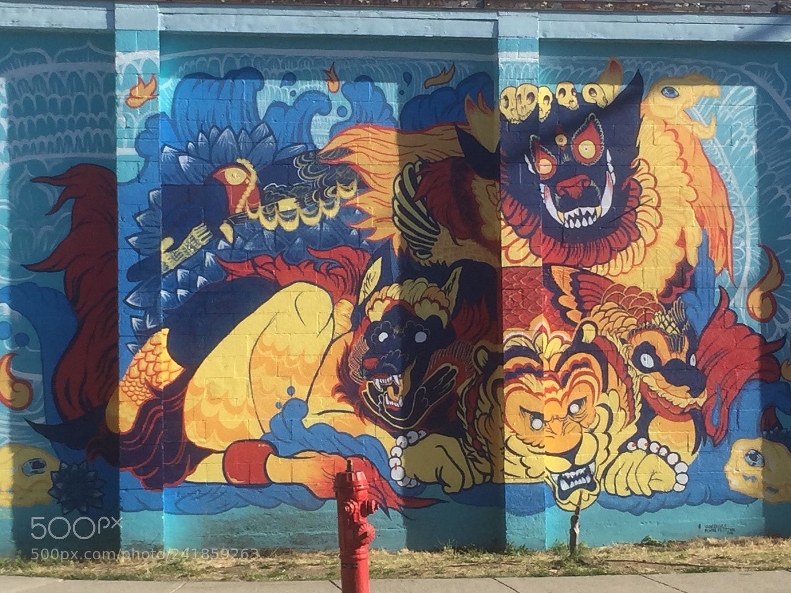 Apple iPhone 6 sample photo. Tigers, wolves and dragons photography