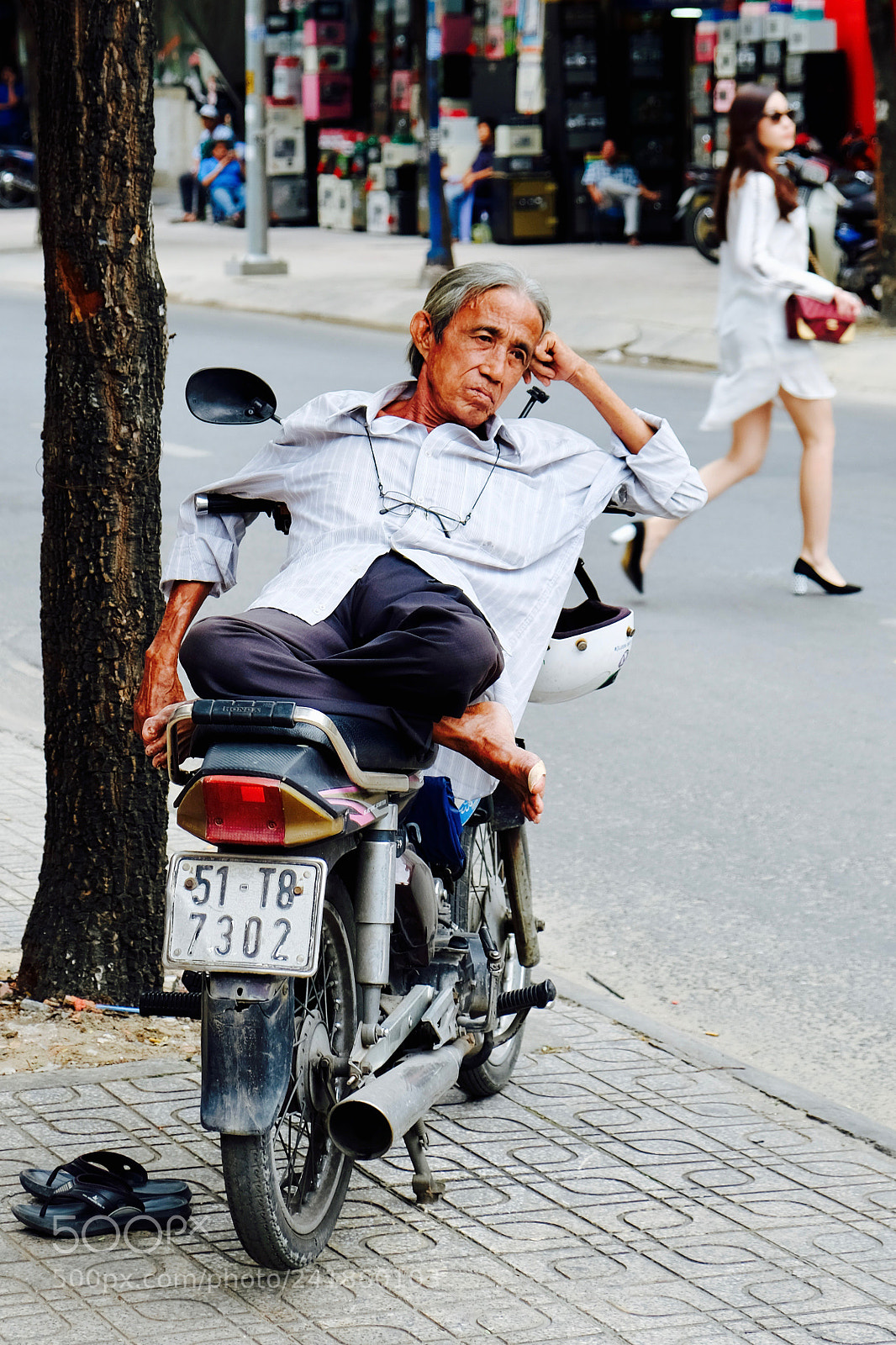 Fujifilm X-T20 sample photo. Motorbike taxi driver photography