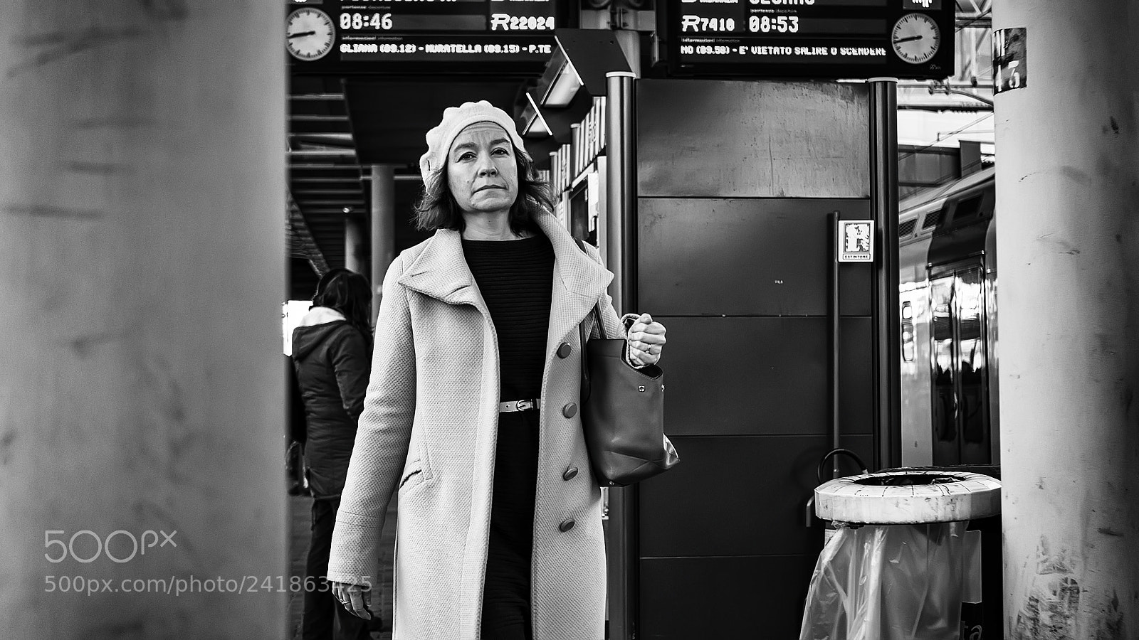 Olympus OM-D E-M10 II sample photo. Railway station #562 photography