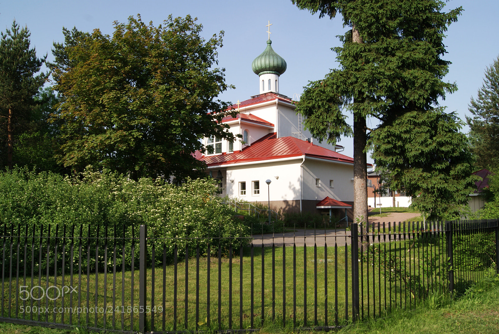 Sony Alpha DSLR-A230 sample photo. Beautiful church photography