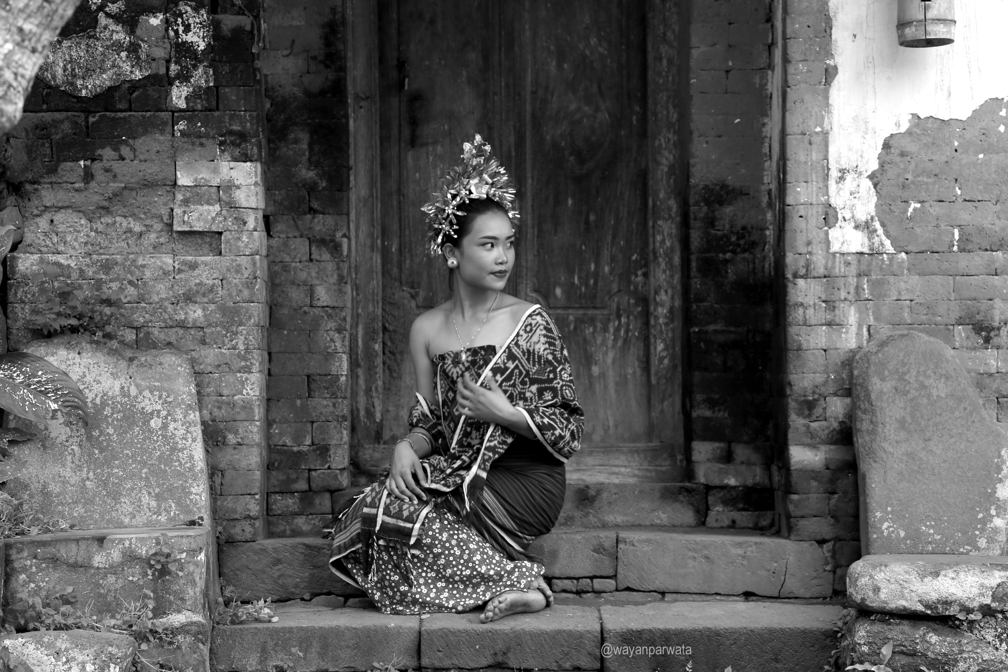 Canon EF 70-300mm F4-5.6L IS USM sample photo. The classical of tenganan pegringsingan photography
