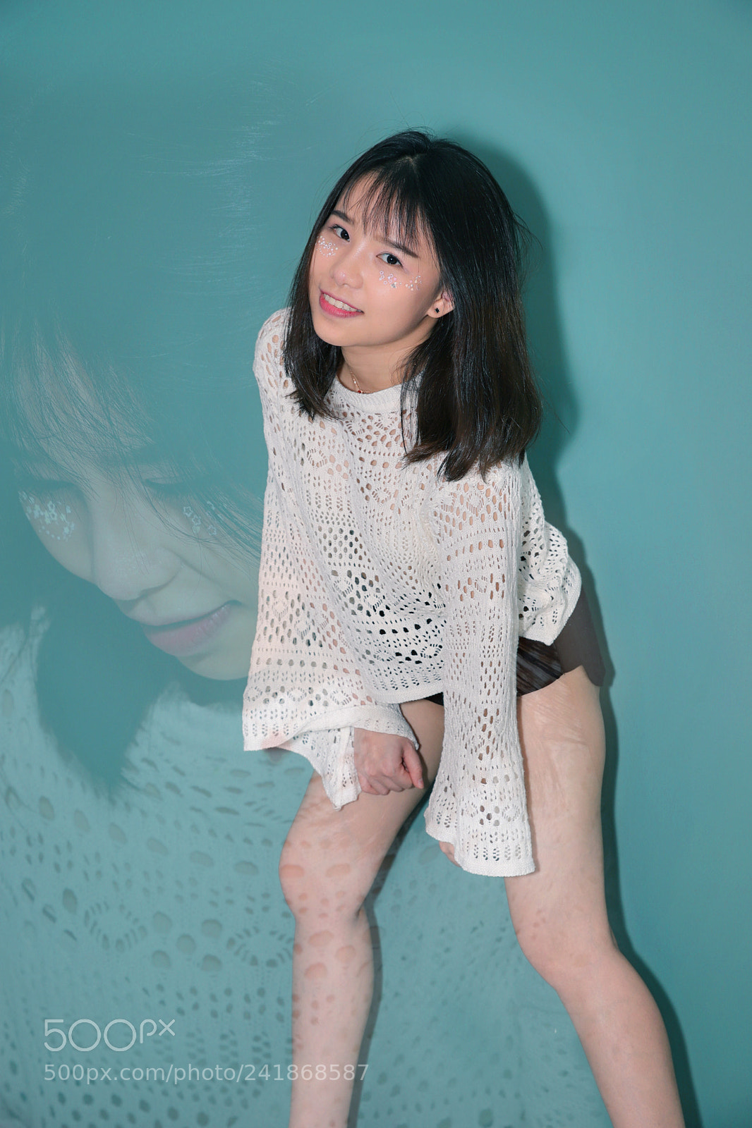 Canon EOS 6D Mark II sample photo. 两个她 photography