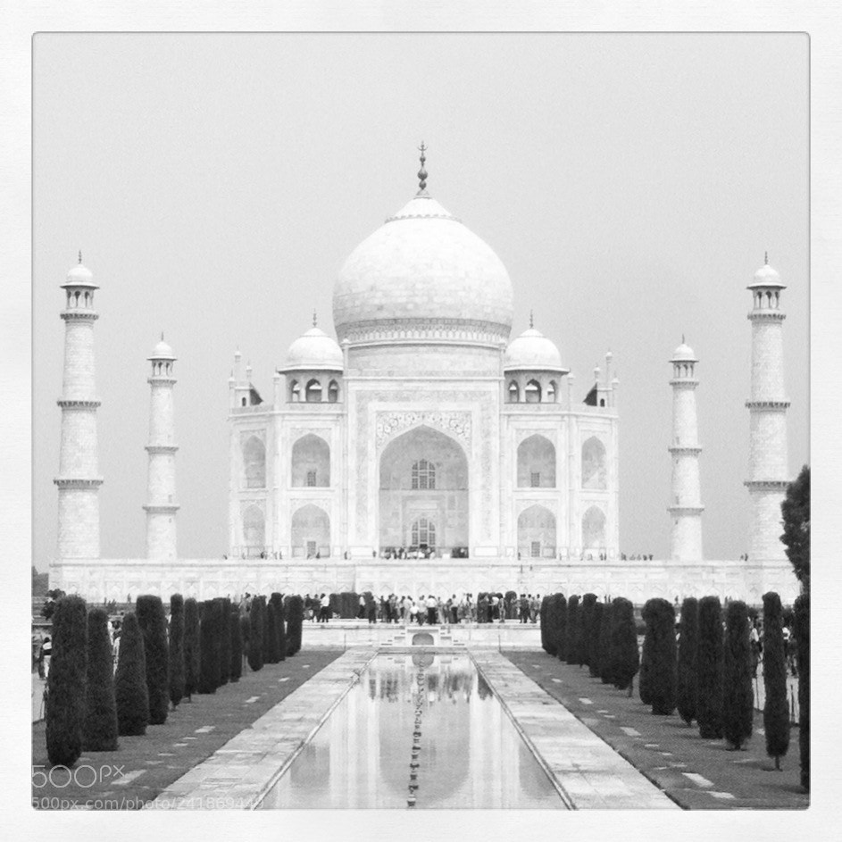 Apple iPhone 4 sample photo. Taj mahal photography